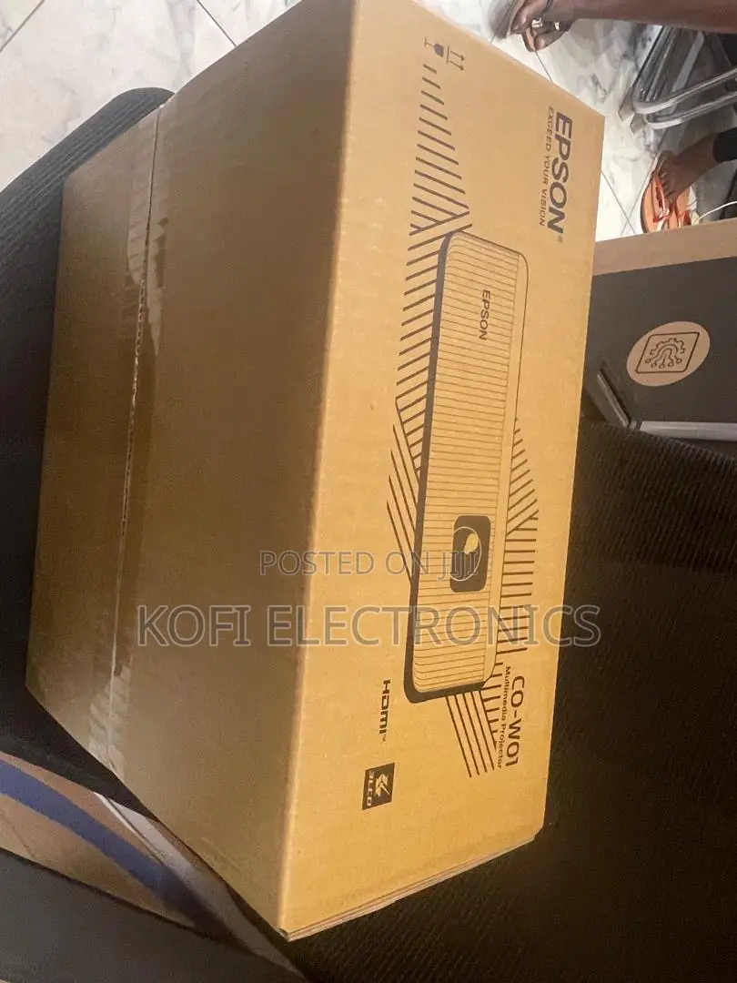 Bright and Compact Epson Co-W01 Wxga Projector