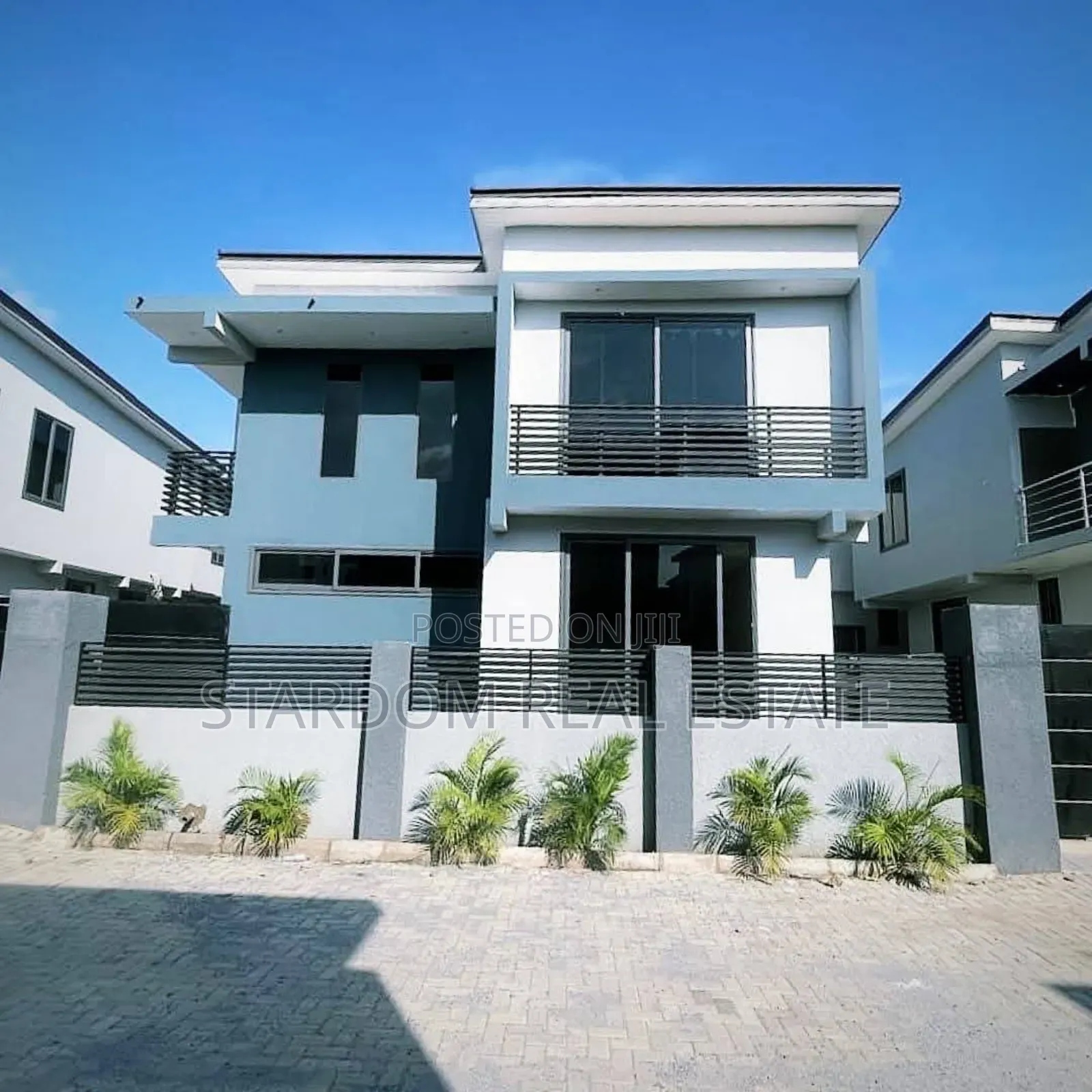 3bdrm Duplex in Haatso Bohye for sale