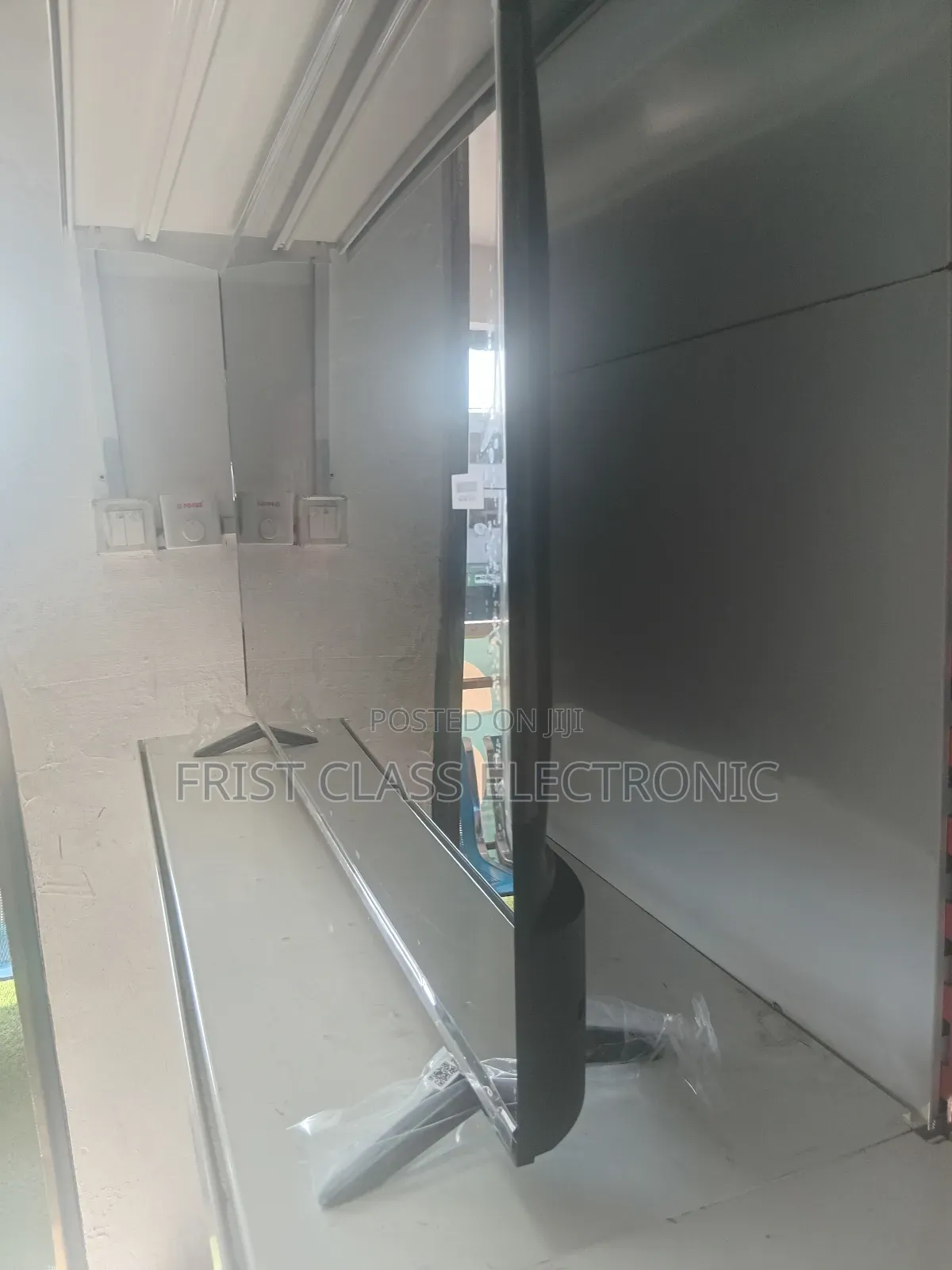 Superb TCL Digital Tv