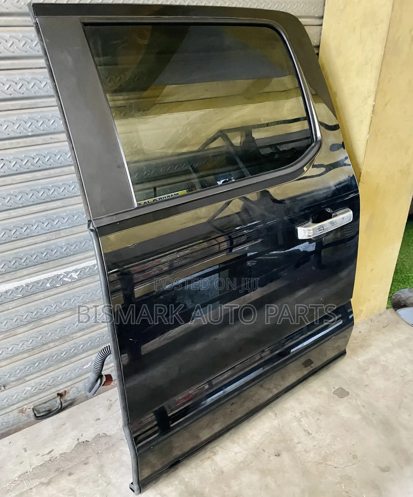 Ford F-150 2022-2023-2024 Back Door Left