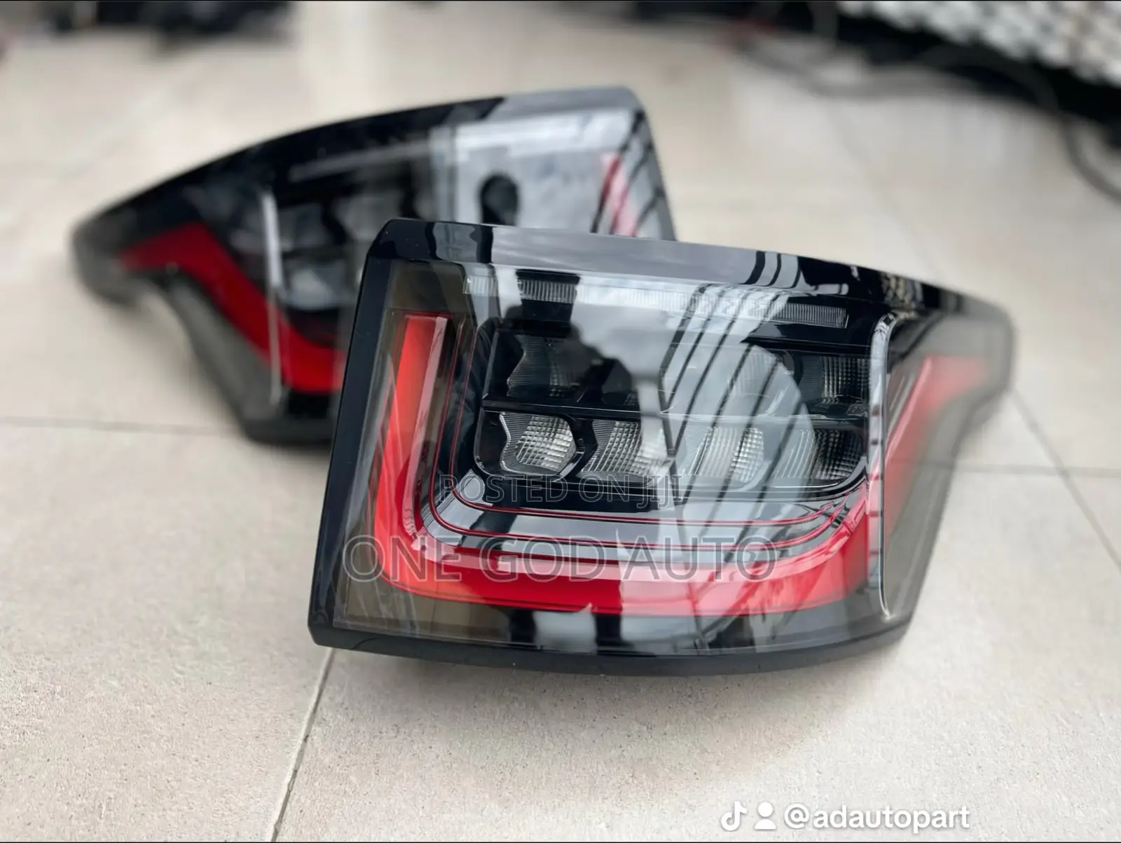 Land Rover Range Rover Sport Tail Light,2018,2019,2020,2021