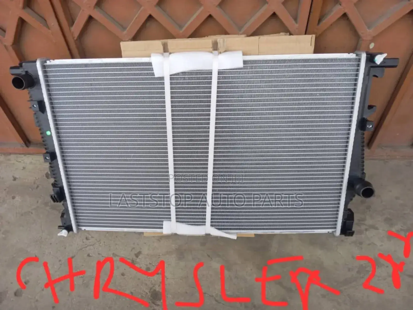 Jeep Chrysler 200, 300 Radiator [Water Tanks] - To All Areas
