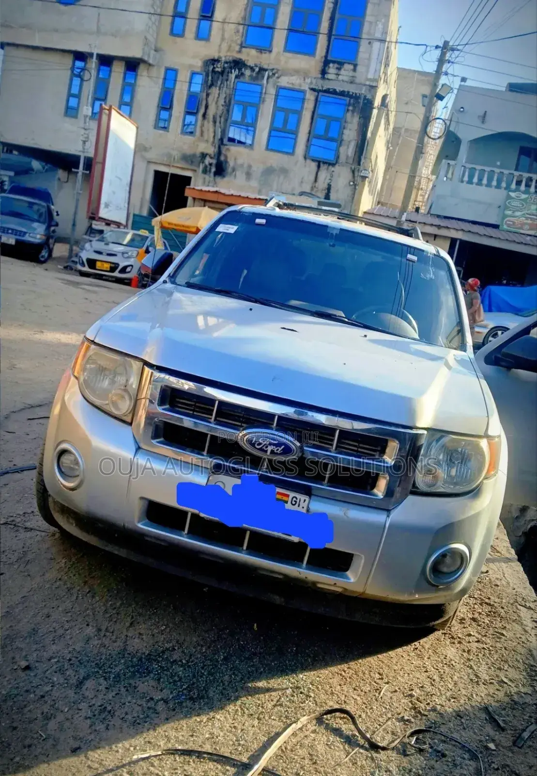 2010 Ford Escape Windscreen Available