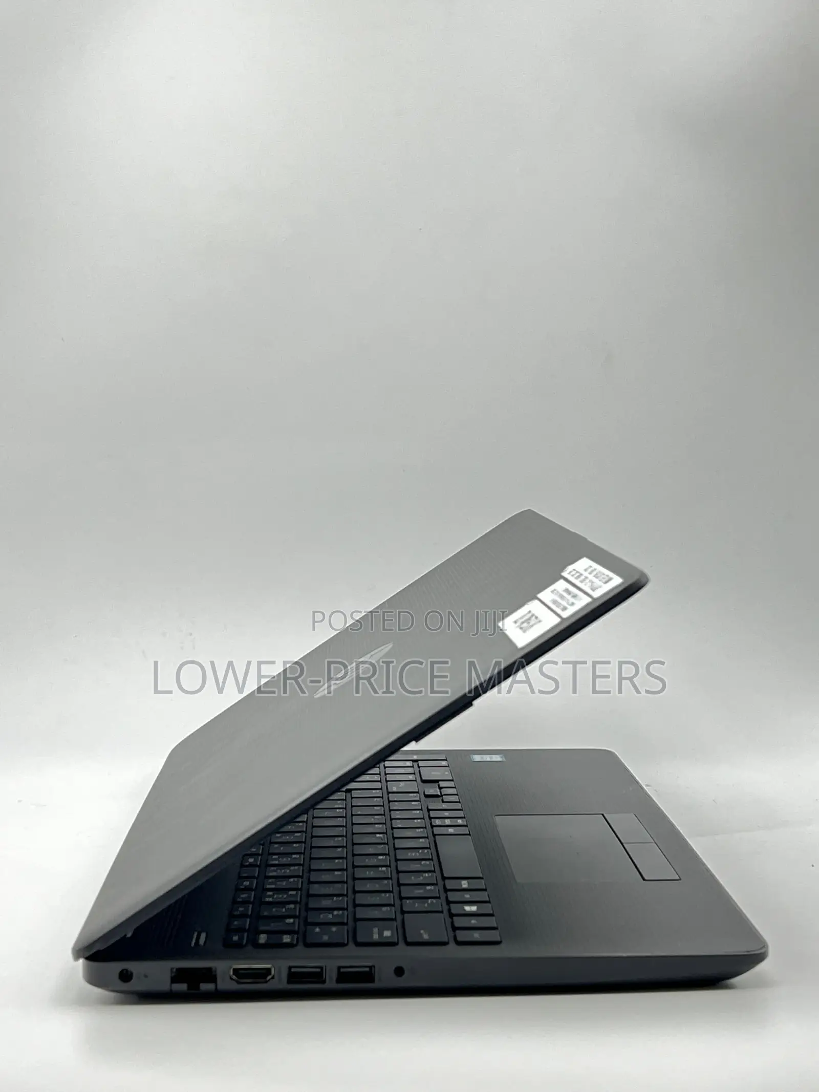 New Laptop HP 250 G7 8GB Intel Core I5 SSD 256GB