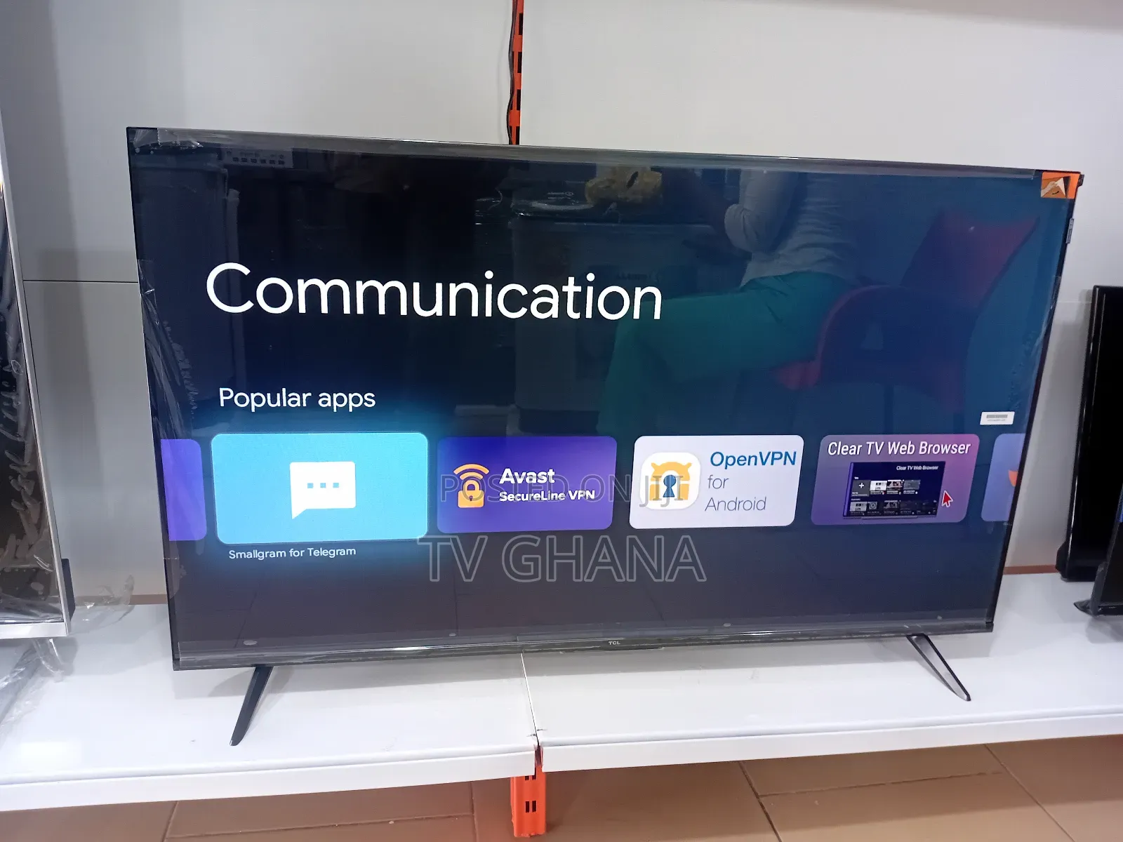 TCL 50” Smart Uhd Tv – The Future Is Here