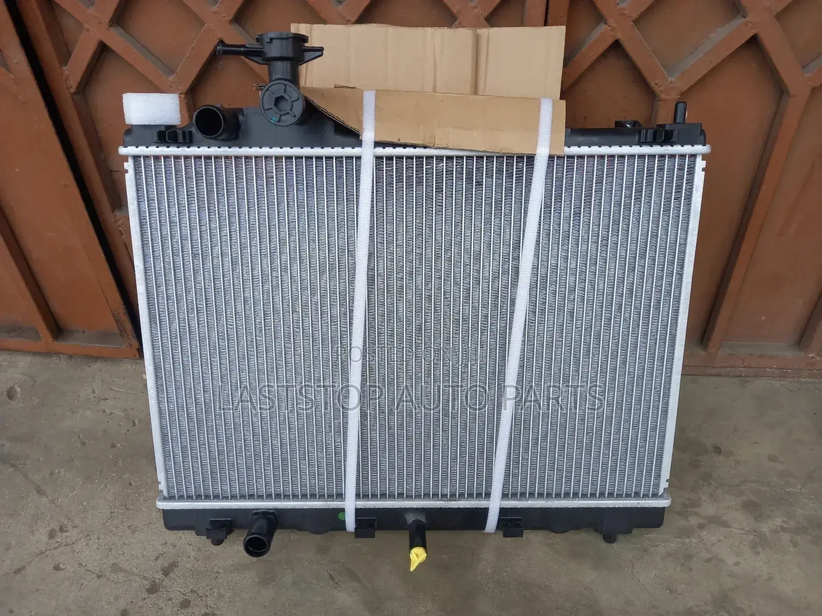 Suzuki Swift (Balena), Vitara Radiator [Water Tanks] - To All Areas.