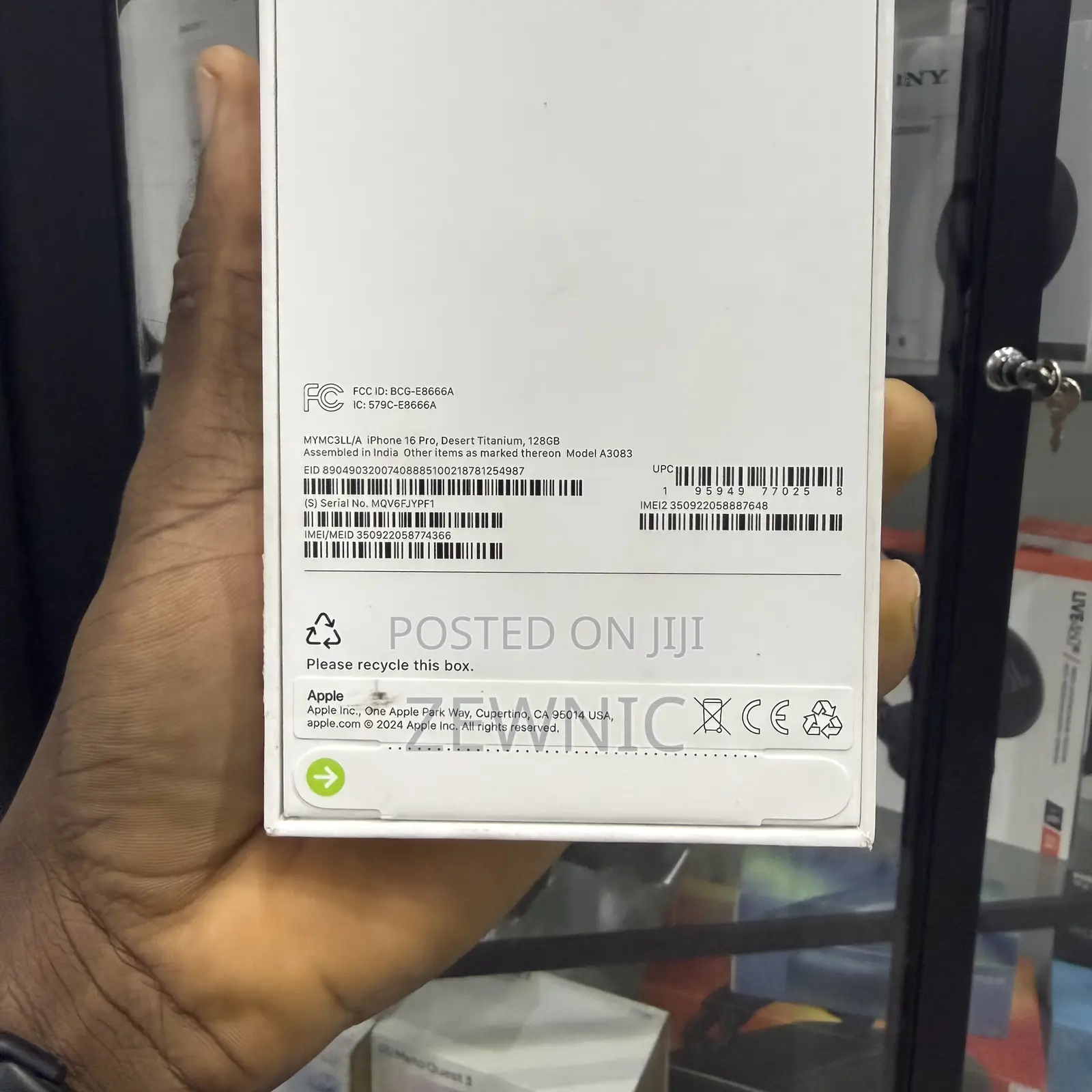 New Apple iPhone 16 Pro 1 TB Black