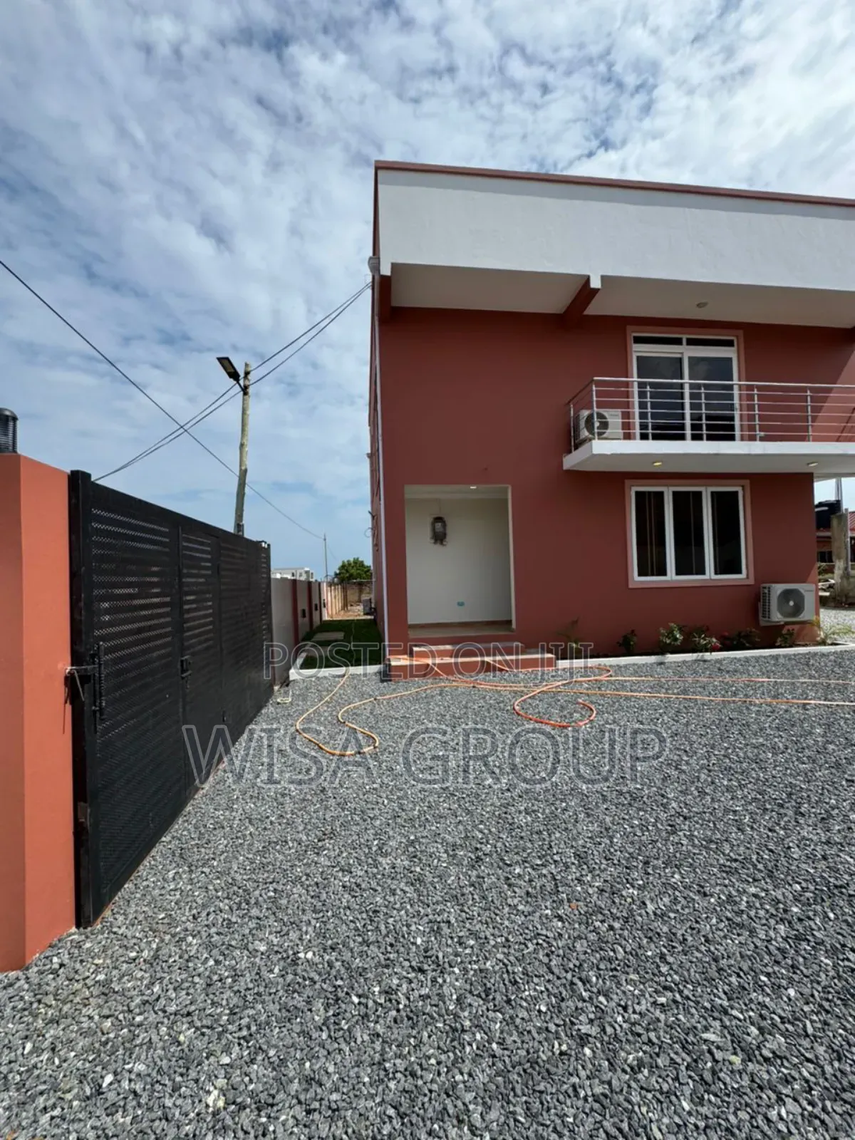 3bdrm Duplex in Wisa Group, Accra Metropolitan for rent