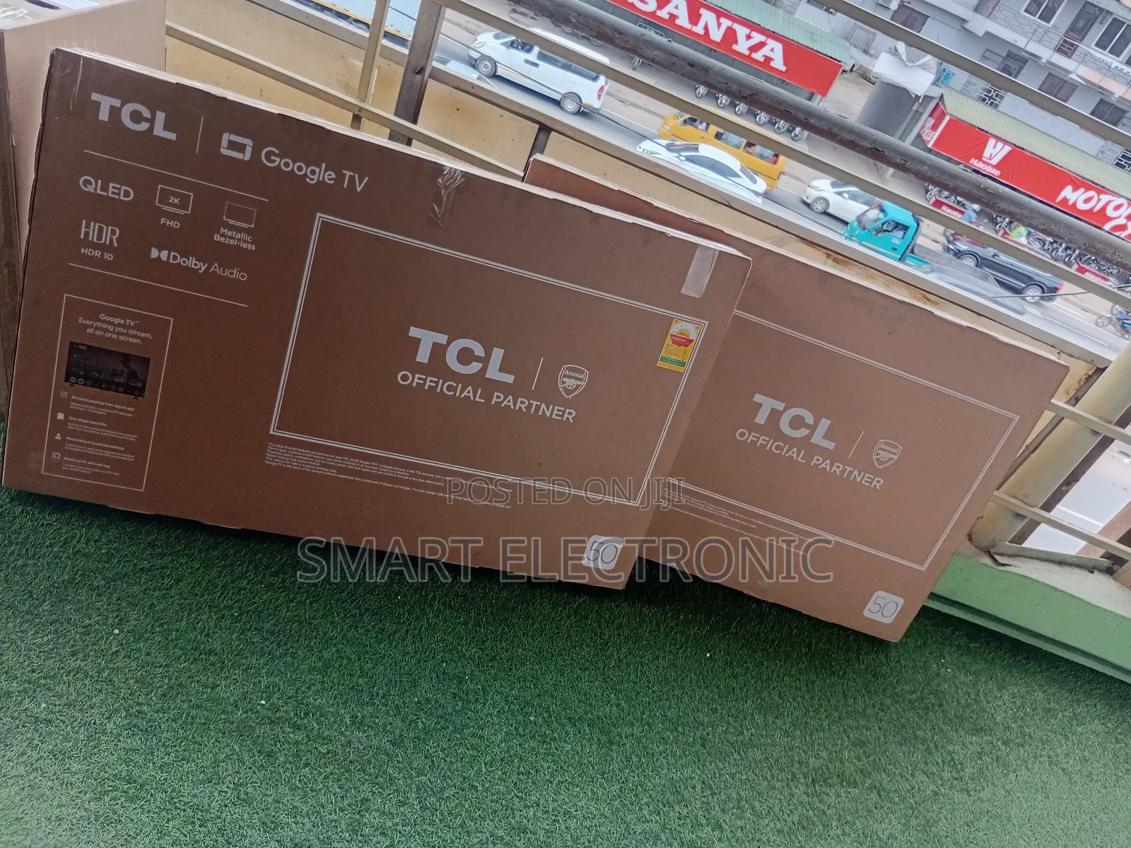 Family Cast Smart TCL 50inches