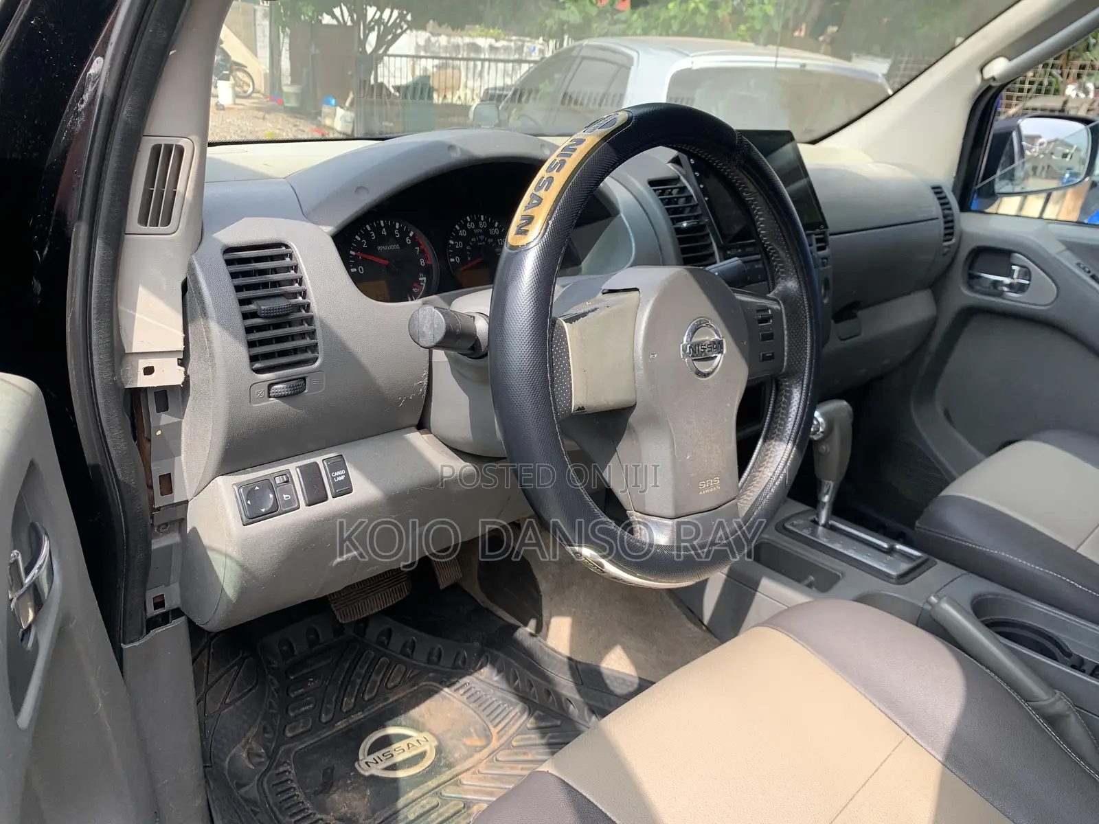 Nissan Frontier Crew Cab LE 2006 Black