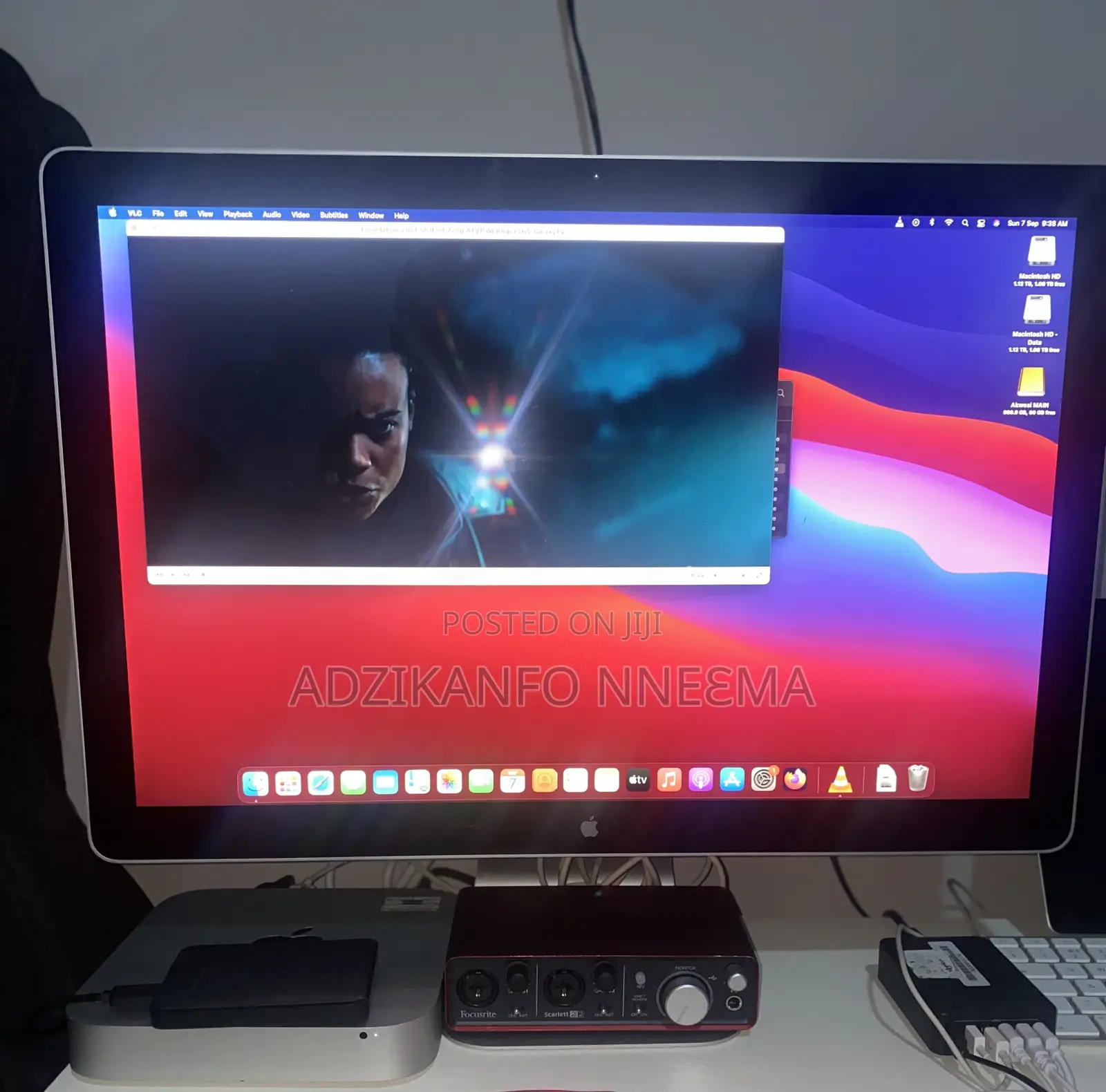 Apple Led Cinema Display (24inches)