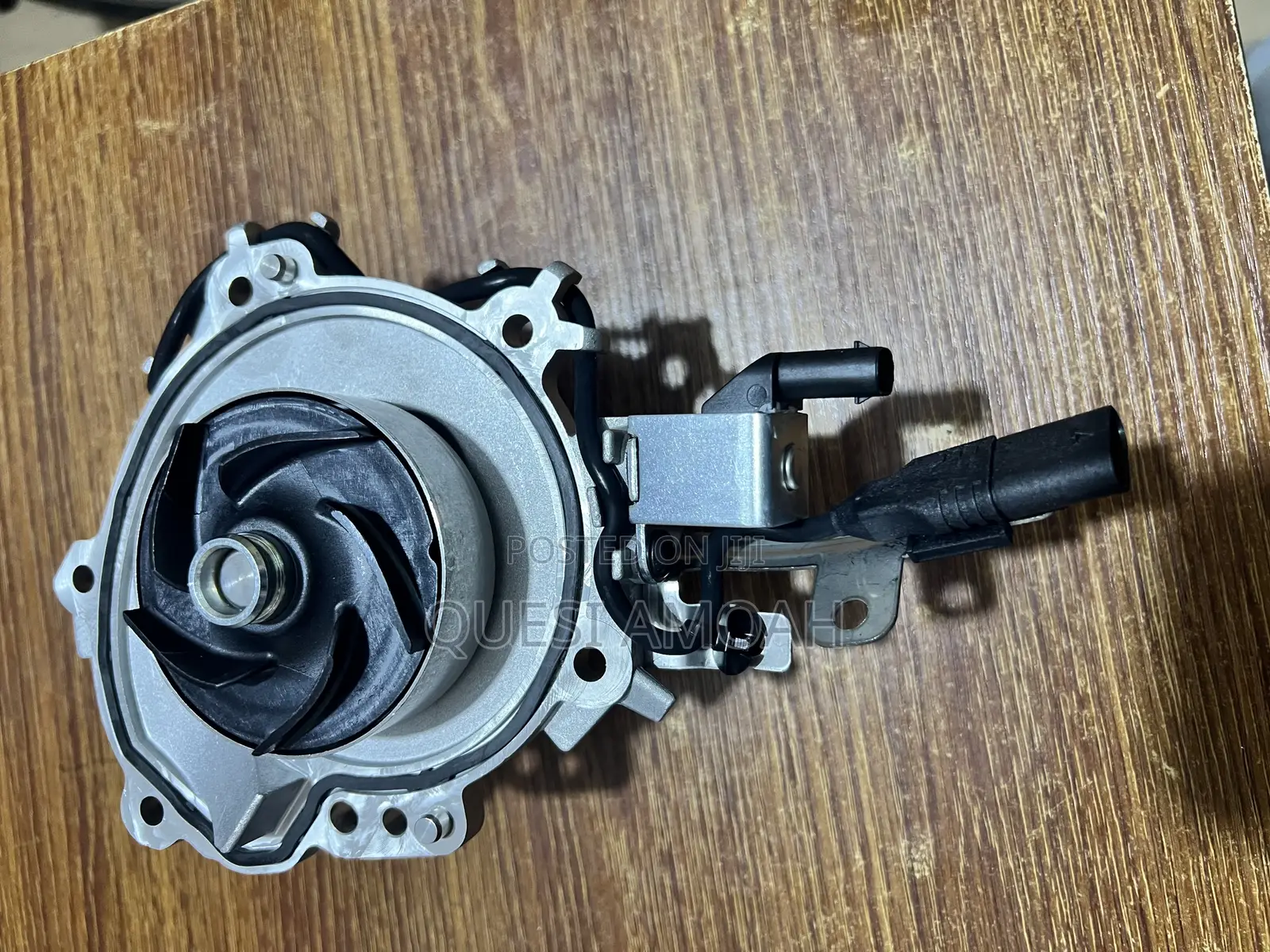 Ranger Rover Evoque / Velar Water Pump.