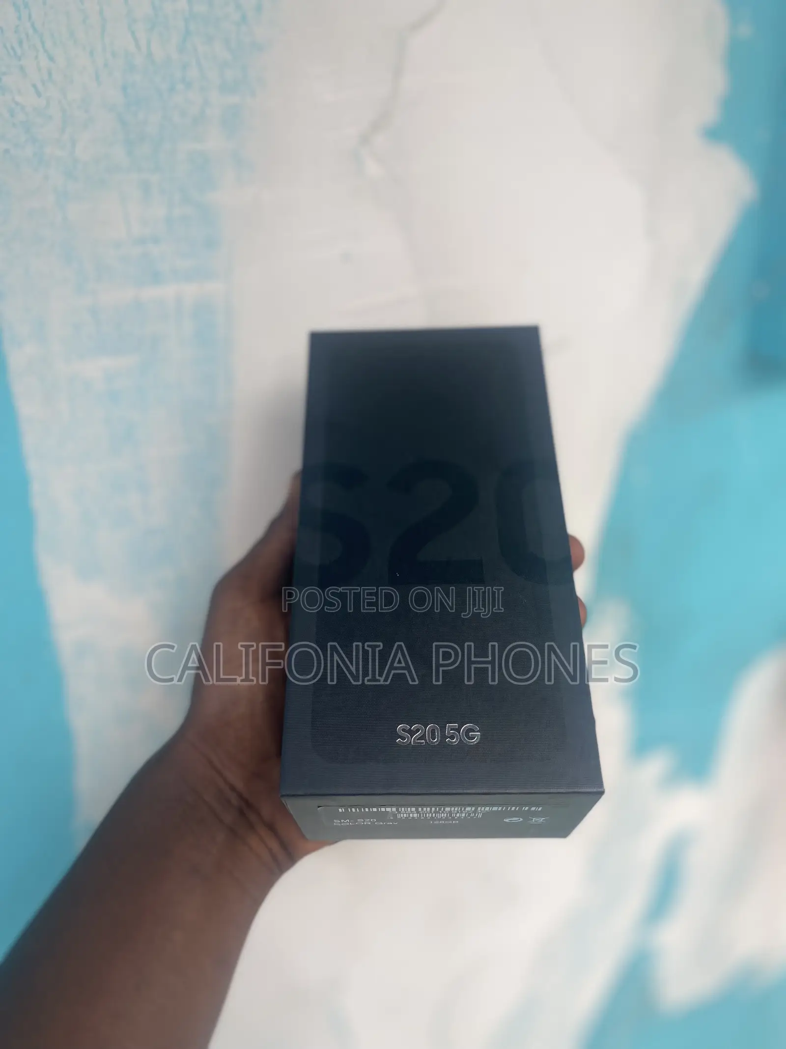 New Samsung Galaxy S20 128 GB Blue