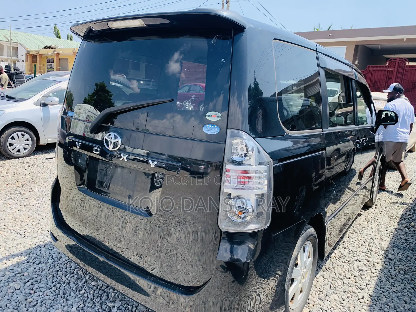 Toyota Voxy 2010 Black