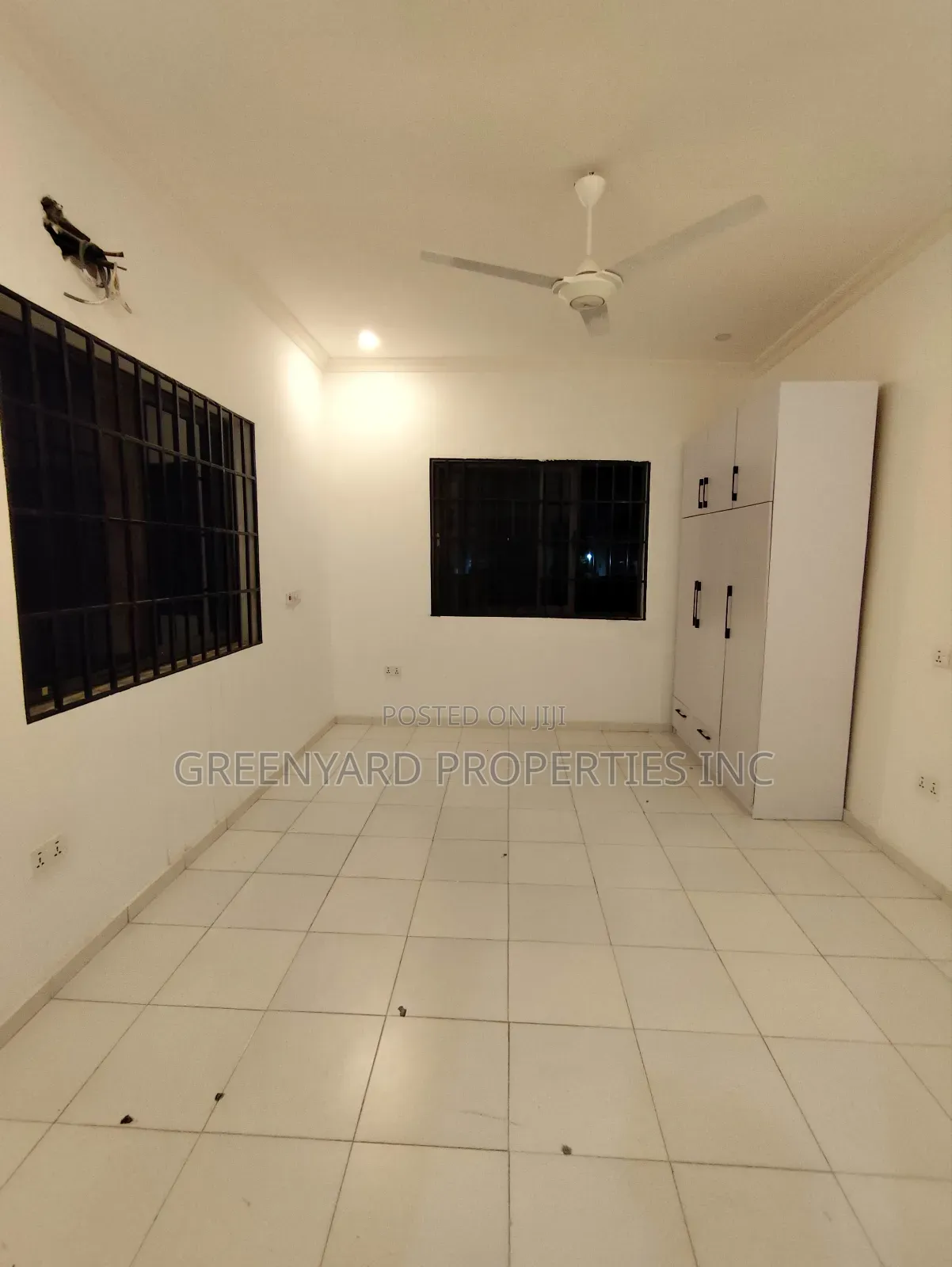 4bdrm House in Lakeside, Ashaley Botwe for sale