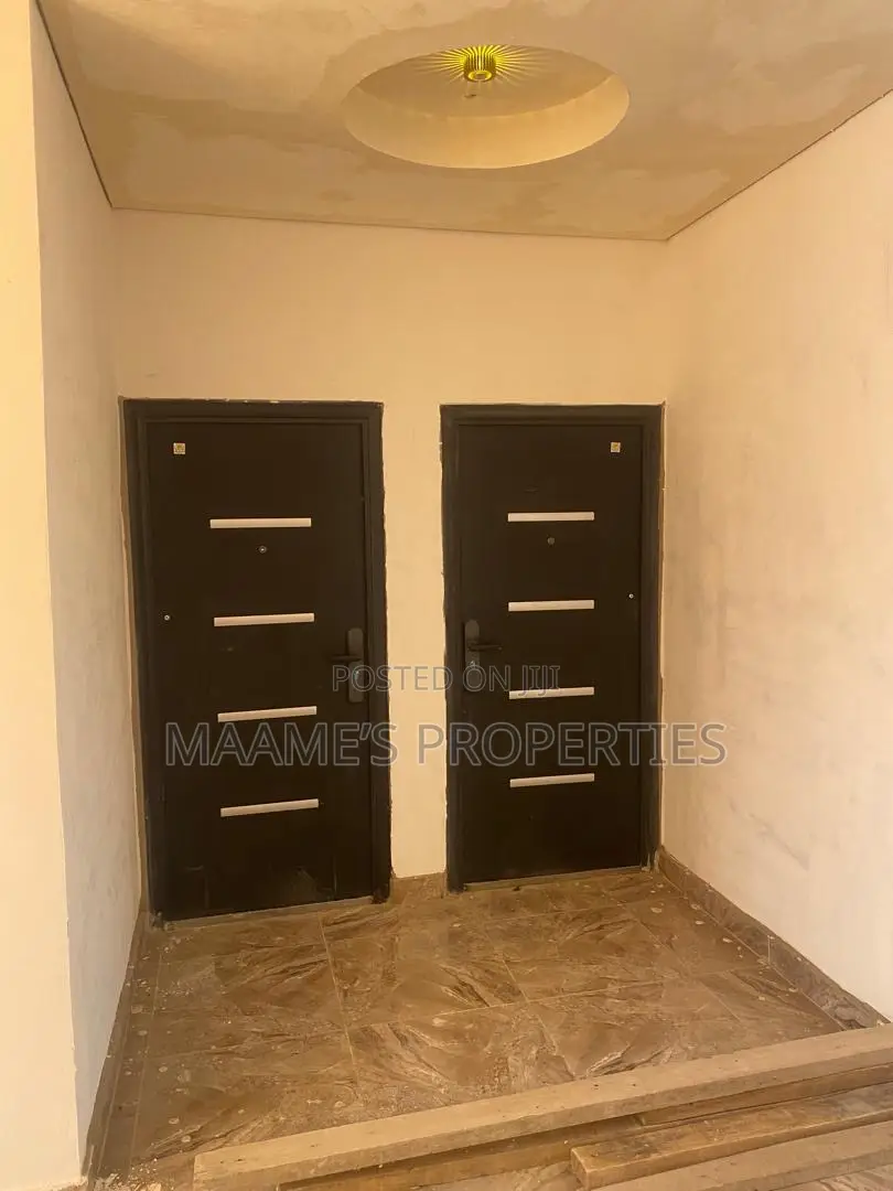 6bdrm House in Ablekuma for sale