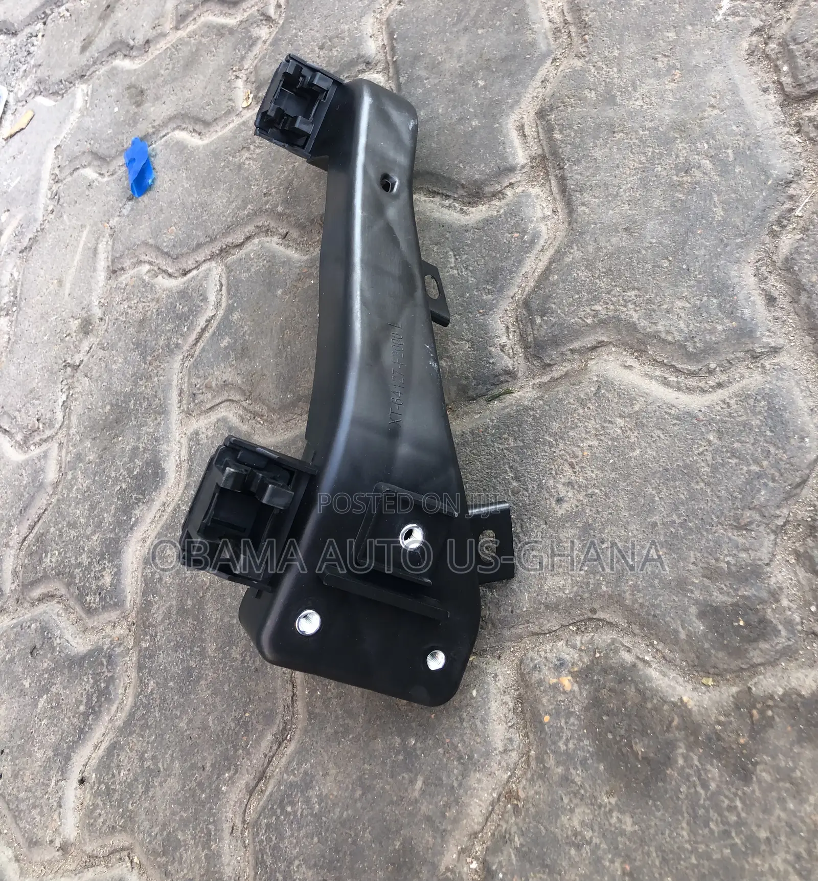 Hyundai Elantra 2017 2018 2019 2020 Headlight Support Bracket Seat