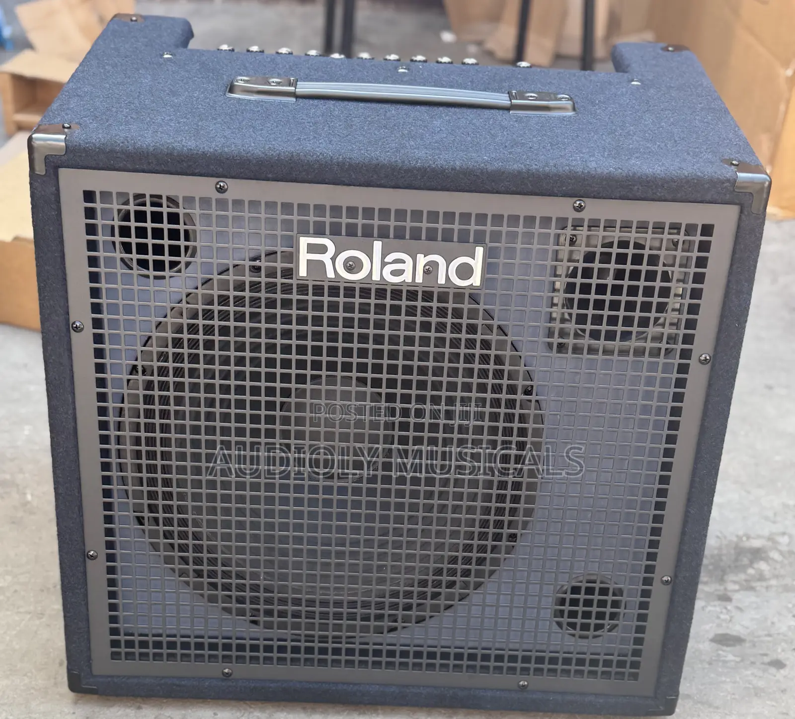 Kc600 Roland Keyboard Combo