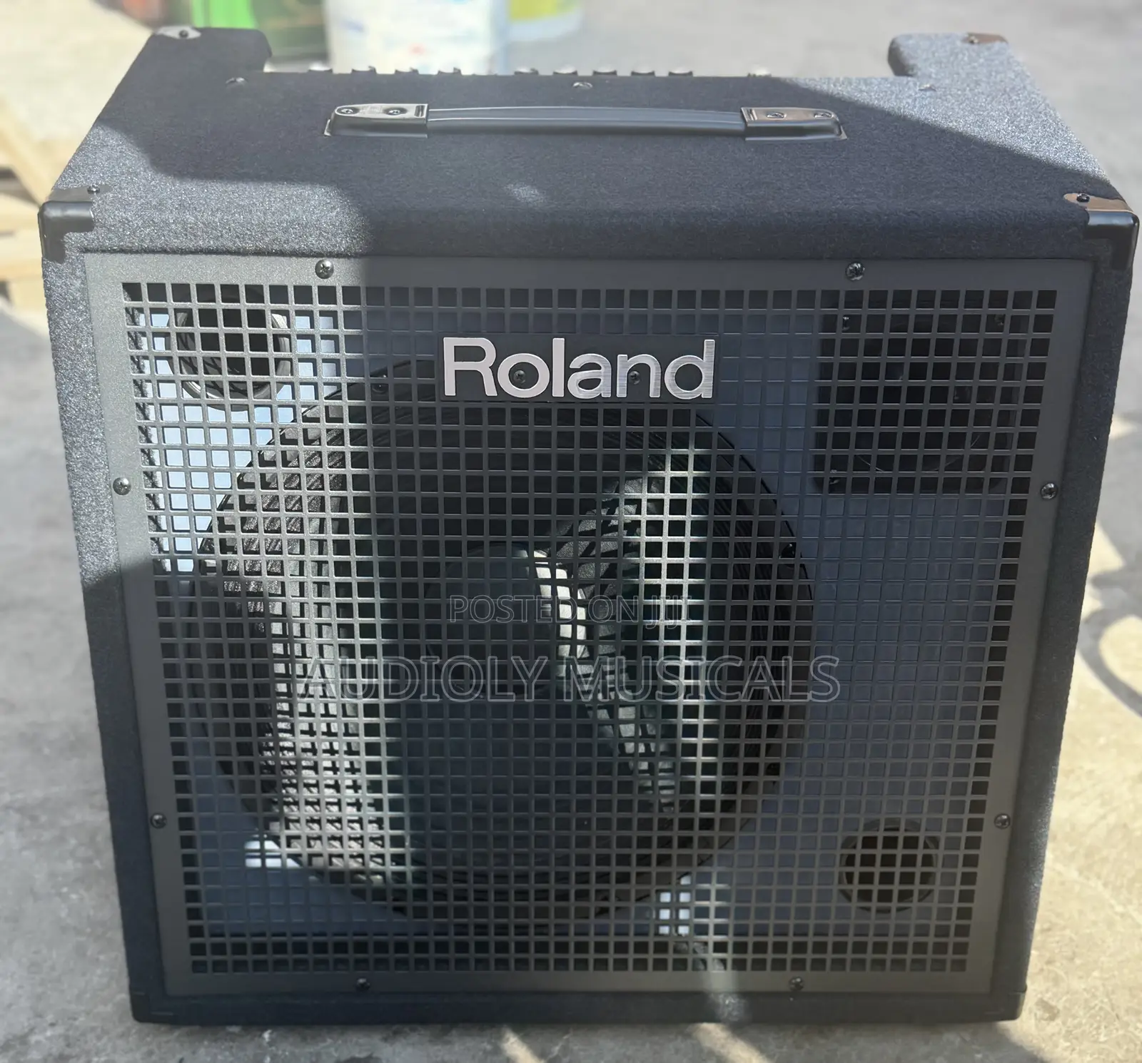 Kc600 Roland Keyboard Combo