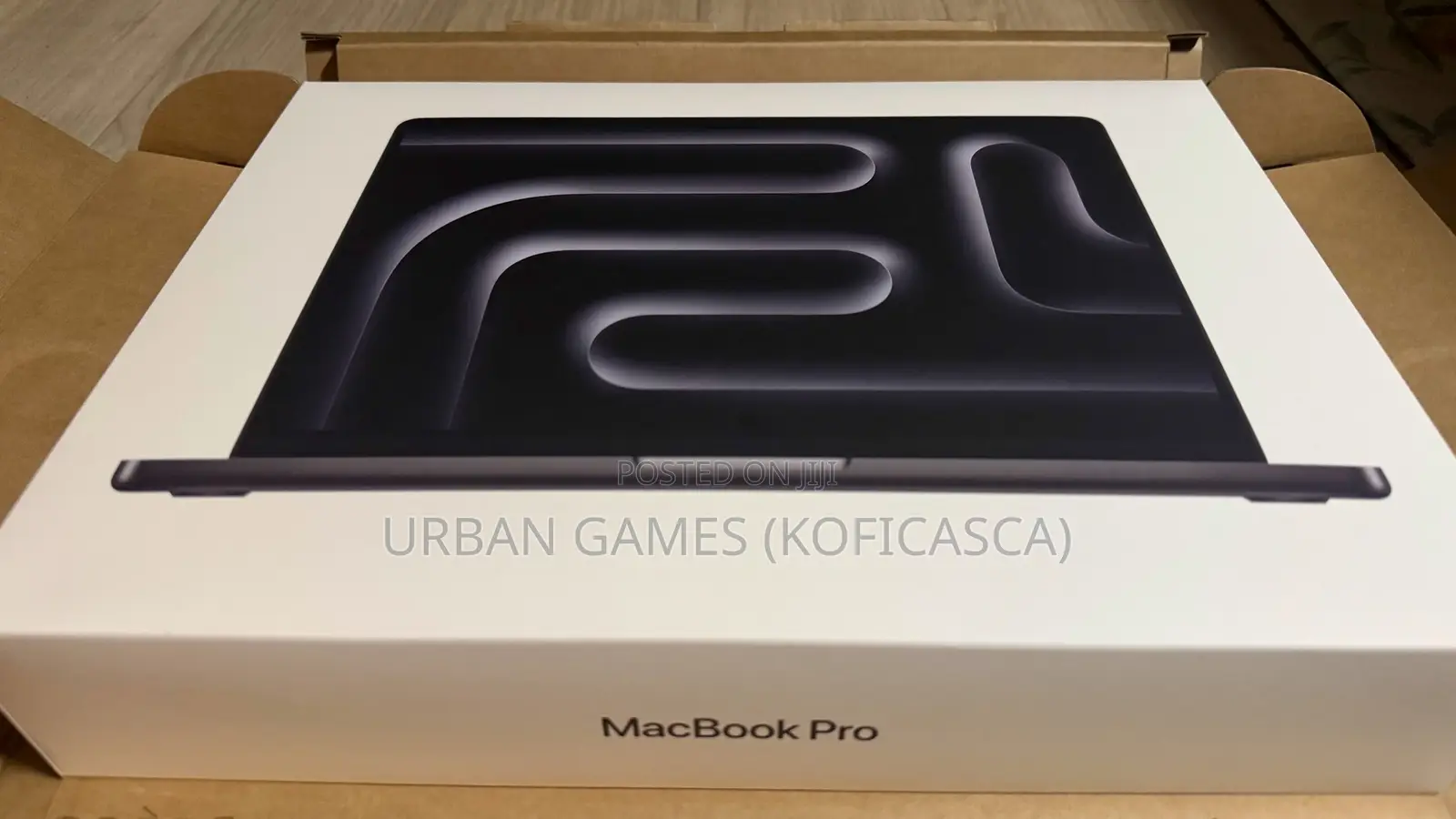New Laptop Apple MacBook Pro 16GB SSD 512GB