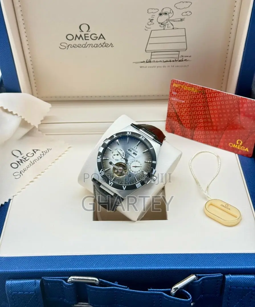 Omega Speedmaster Automatic - Elegant Timepiece