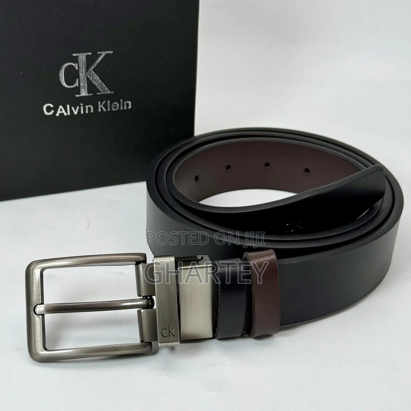 Stylish Metal Simple Buckle Reversible Belt