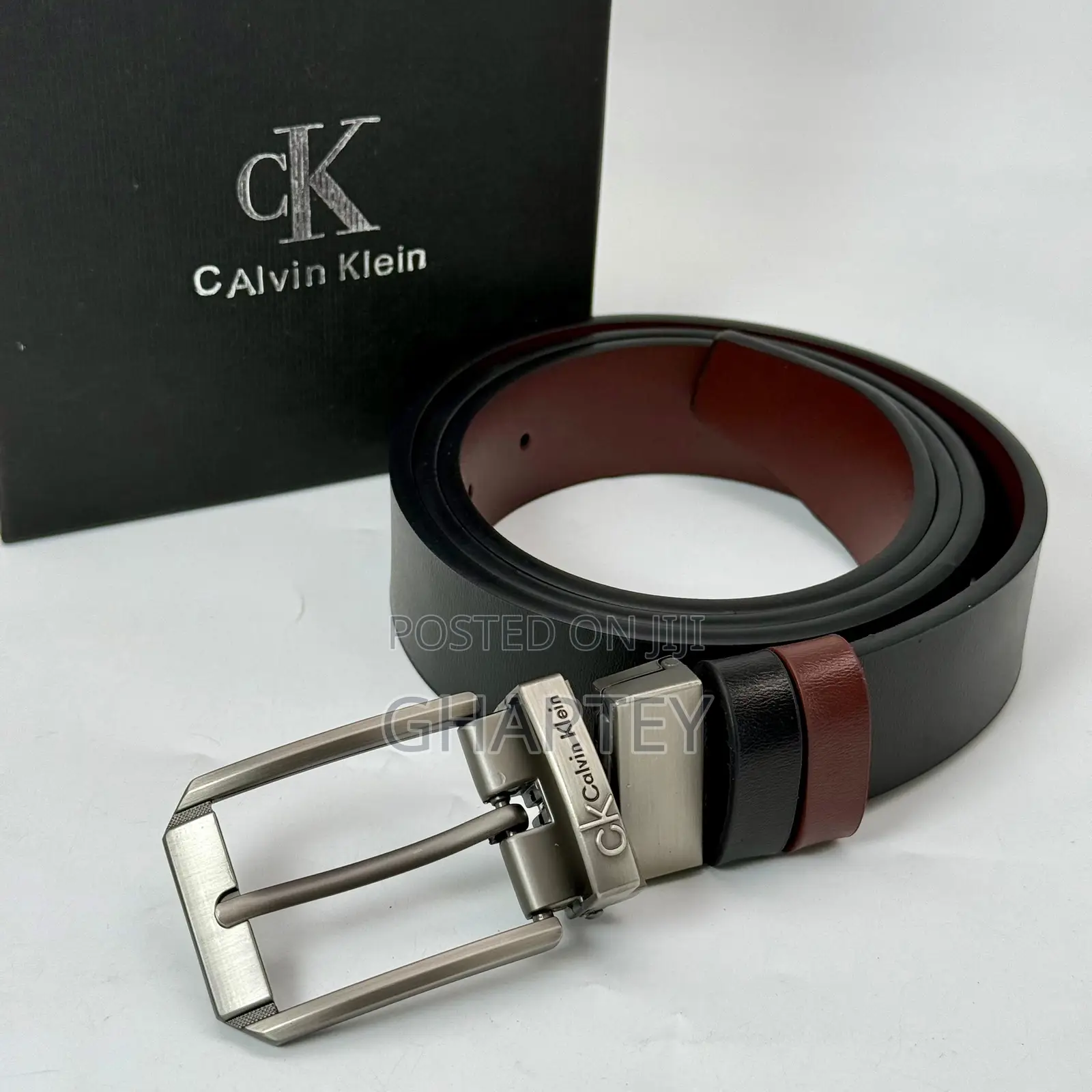Stylish Metal Simple Buckle Reversible Belt