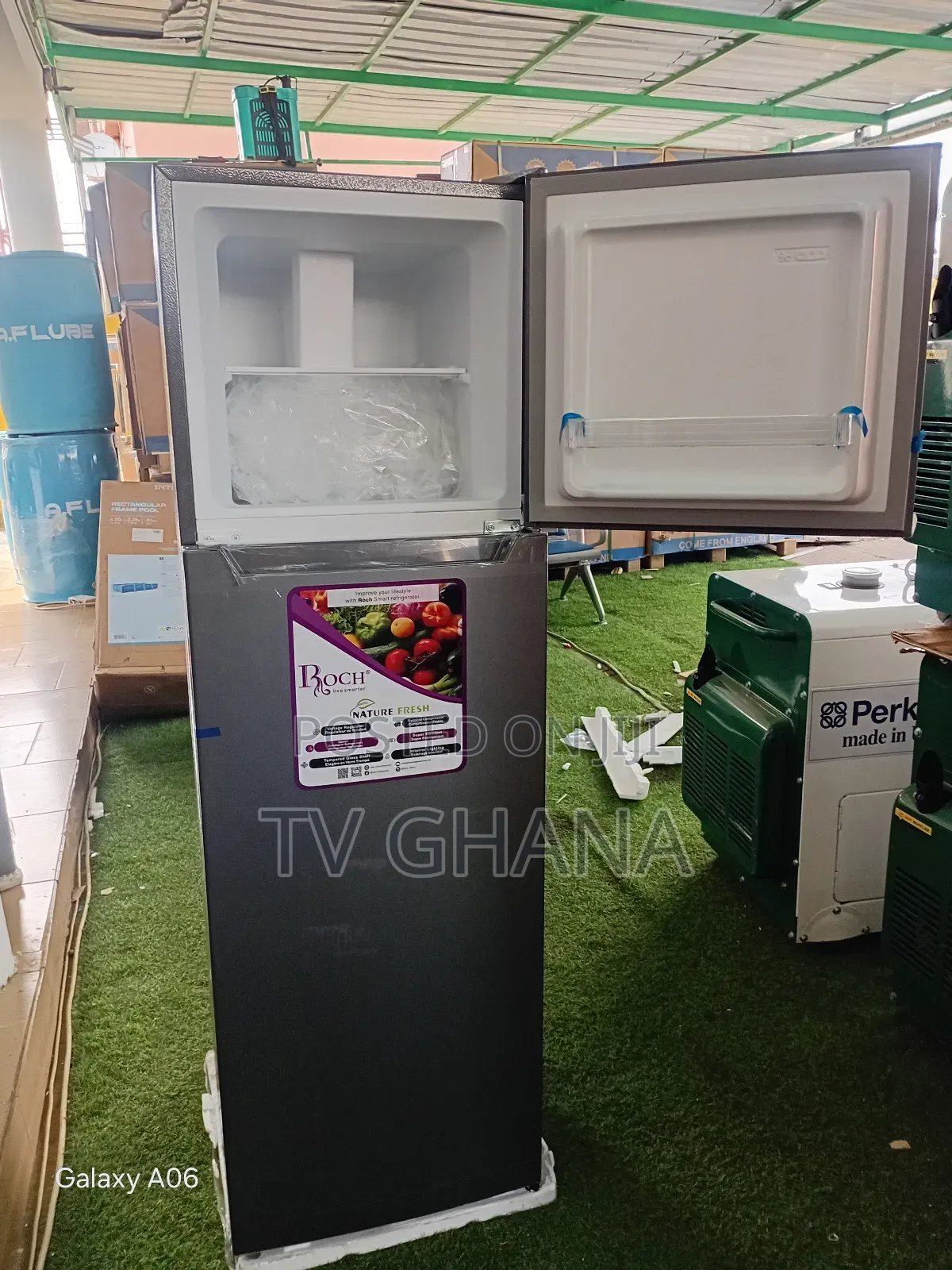 Roch 128 Liters Fridge Freezer – Durable Energy Saving