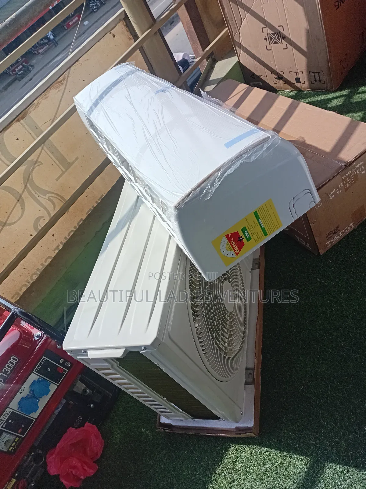 Feel the Cool 1.5hp TCL Live the Comfort Air Conditioner Split System