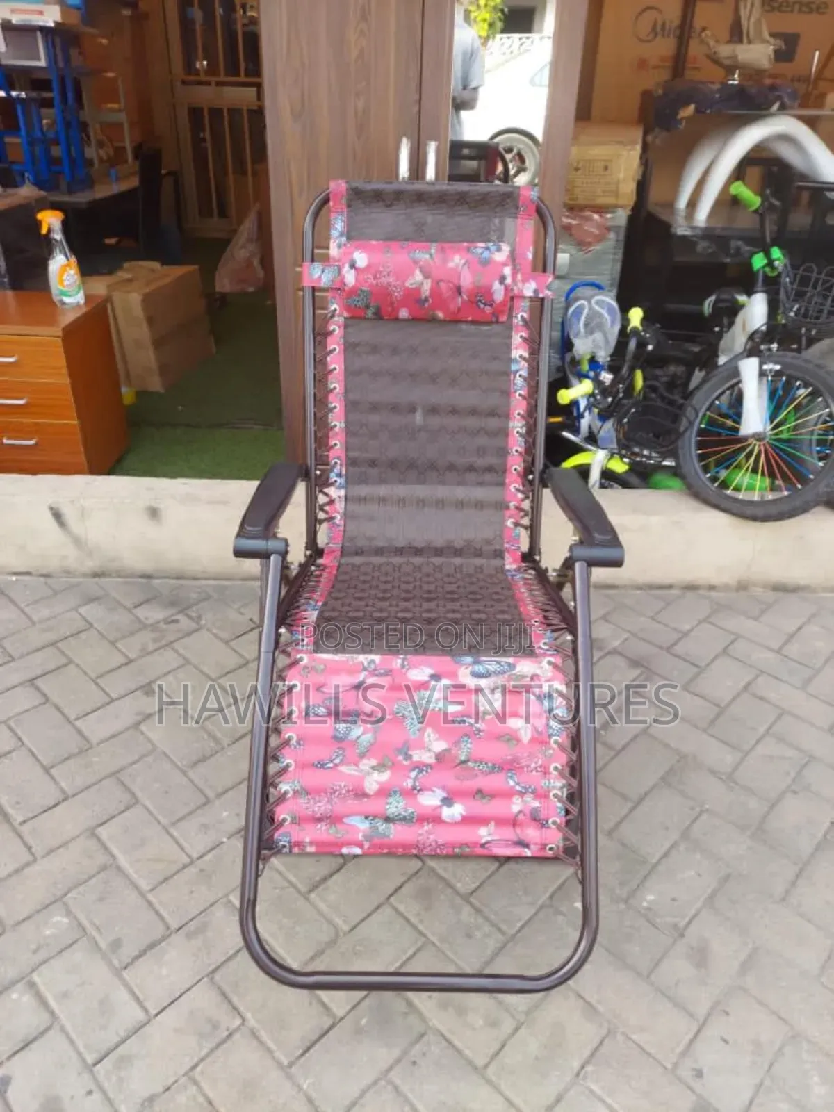 Foldable Waterproof Chair.