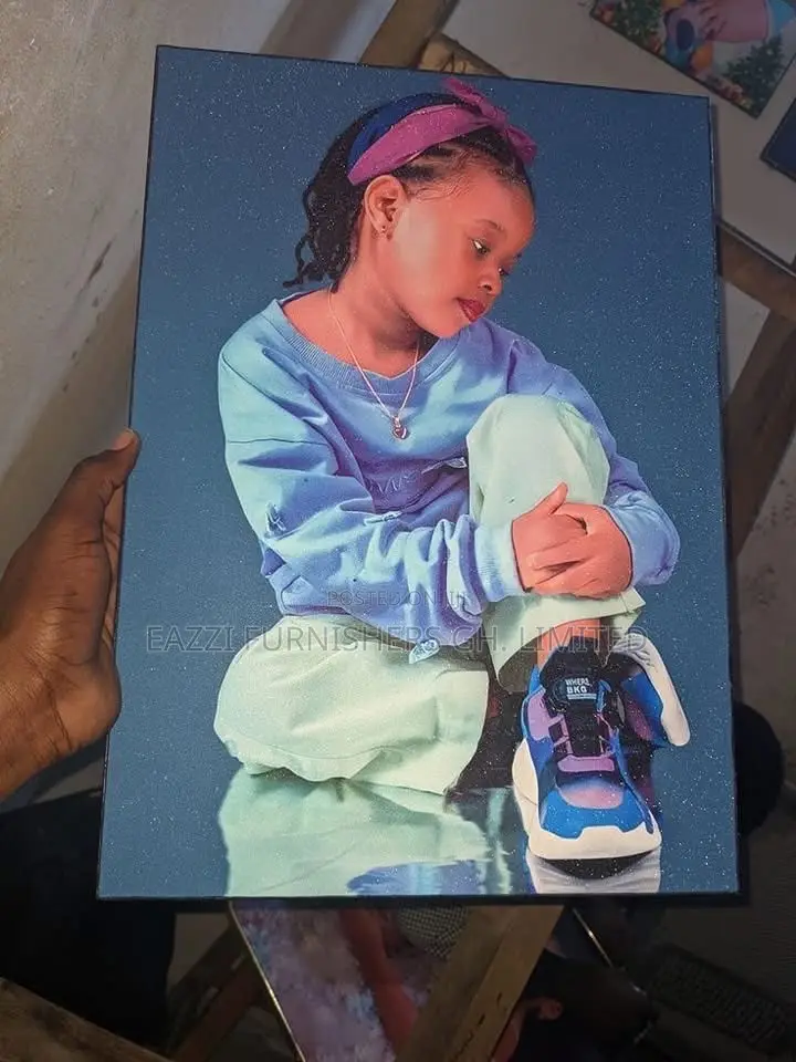 Solid Wooden Frame Smooth Matte Finish Canvas Lamination