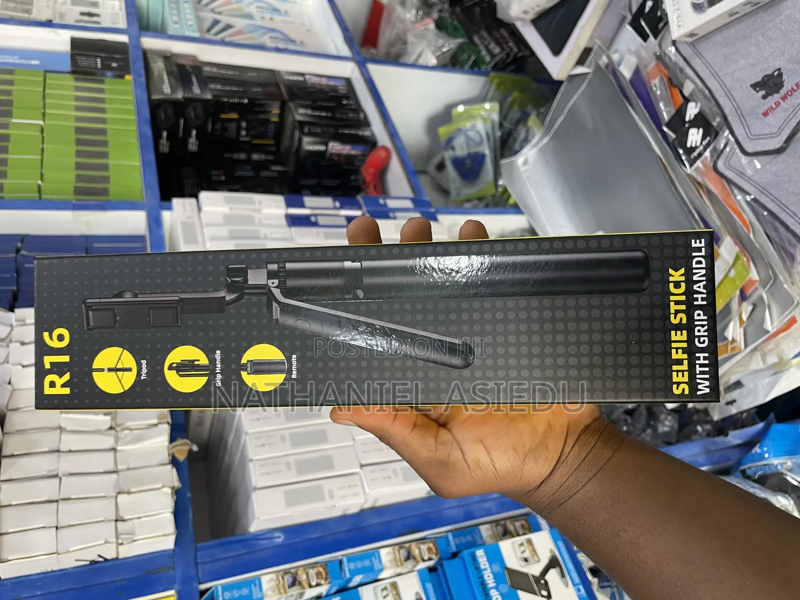Selfie Stick With Grip Handle.
