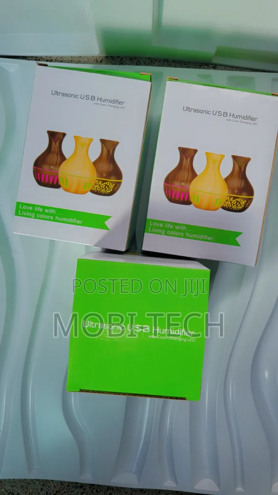 Usb-Powered Wood-Grain Aroma Diffuser and Humidifier