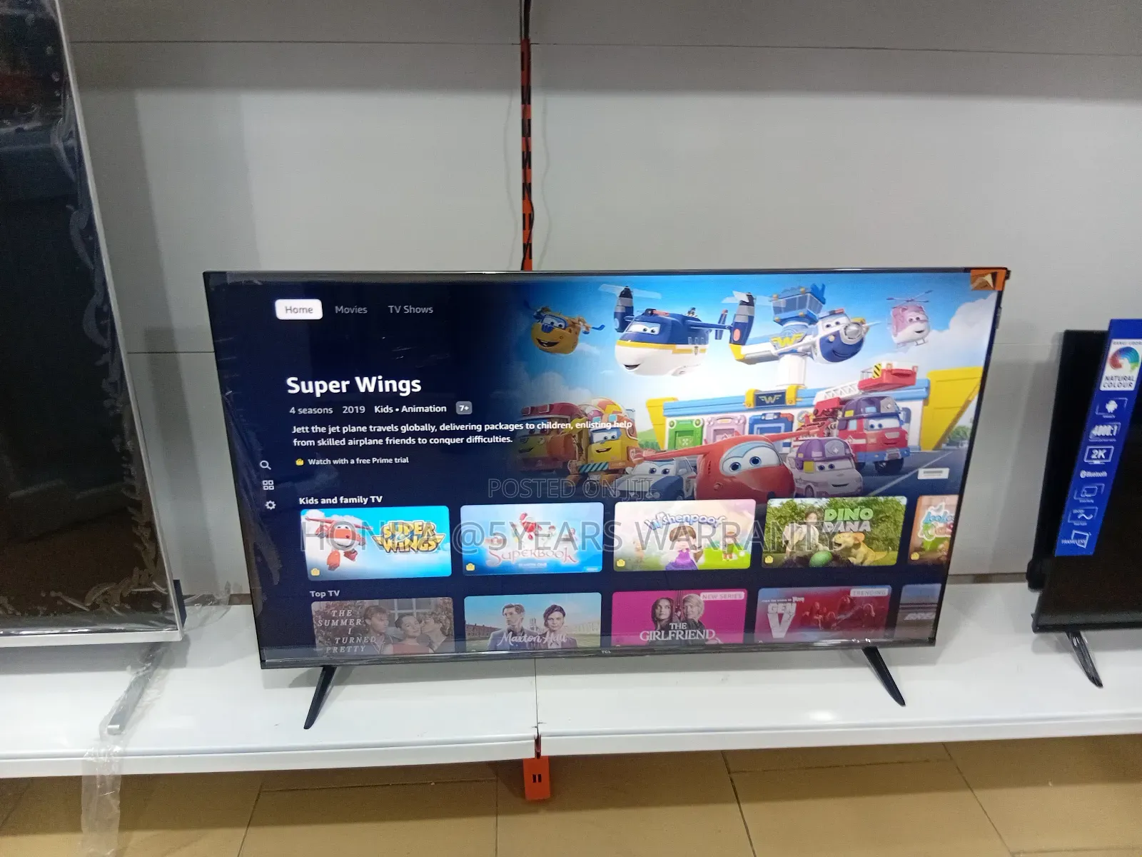 The World Smart TCL 32inches Television TCL Smart