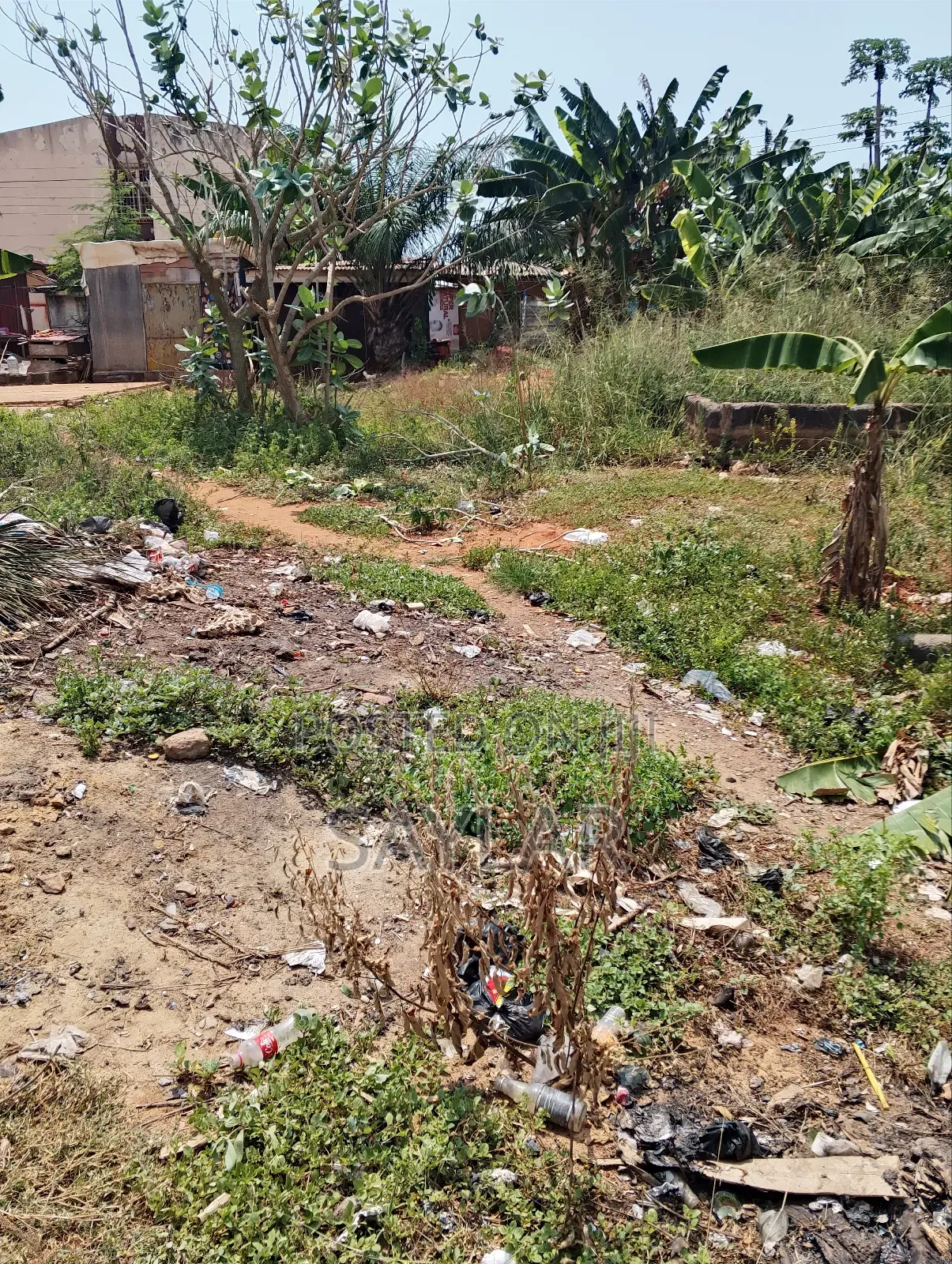 1 Plot for Sale Comm3 Close to 3 Gym Area
