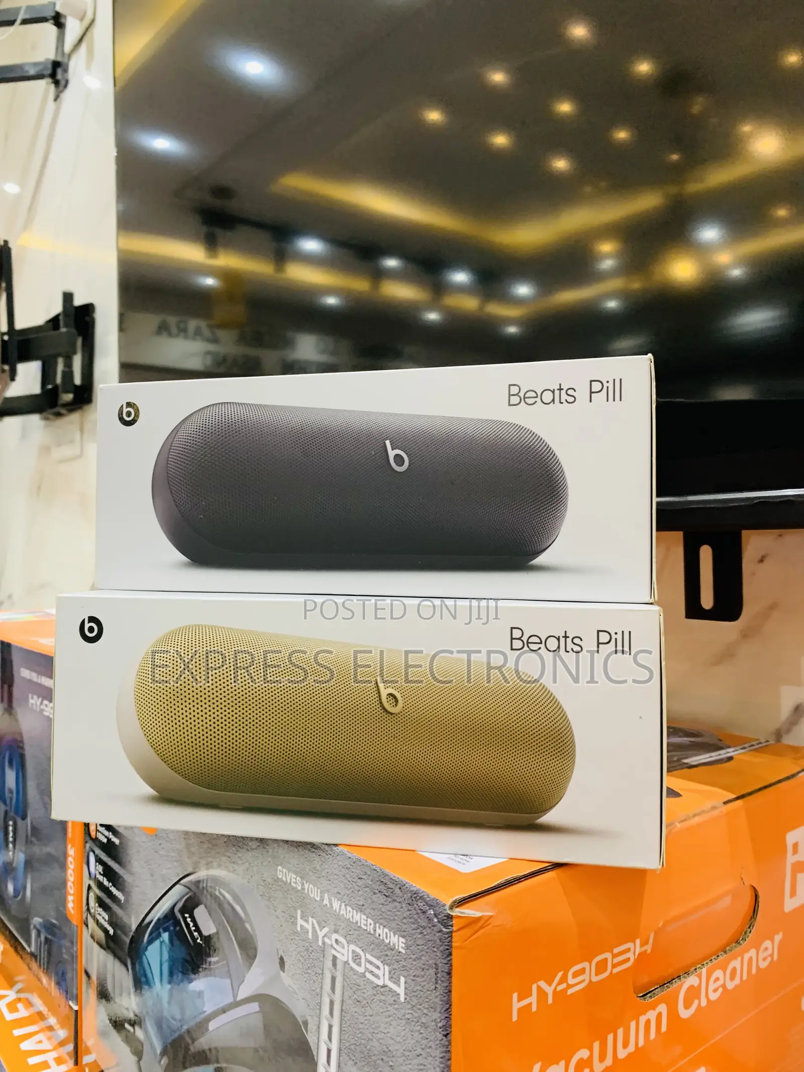 Room Filling Sound Bluetooth Speaker Beat by Dr Dre Pill