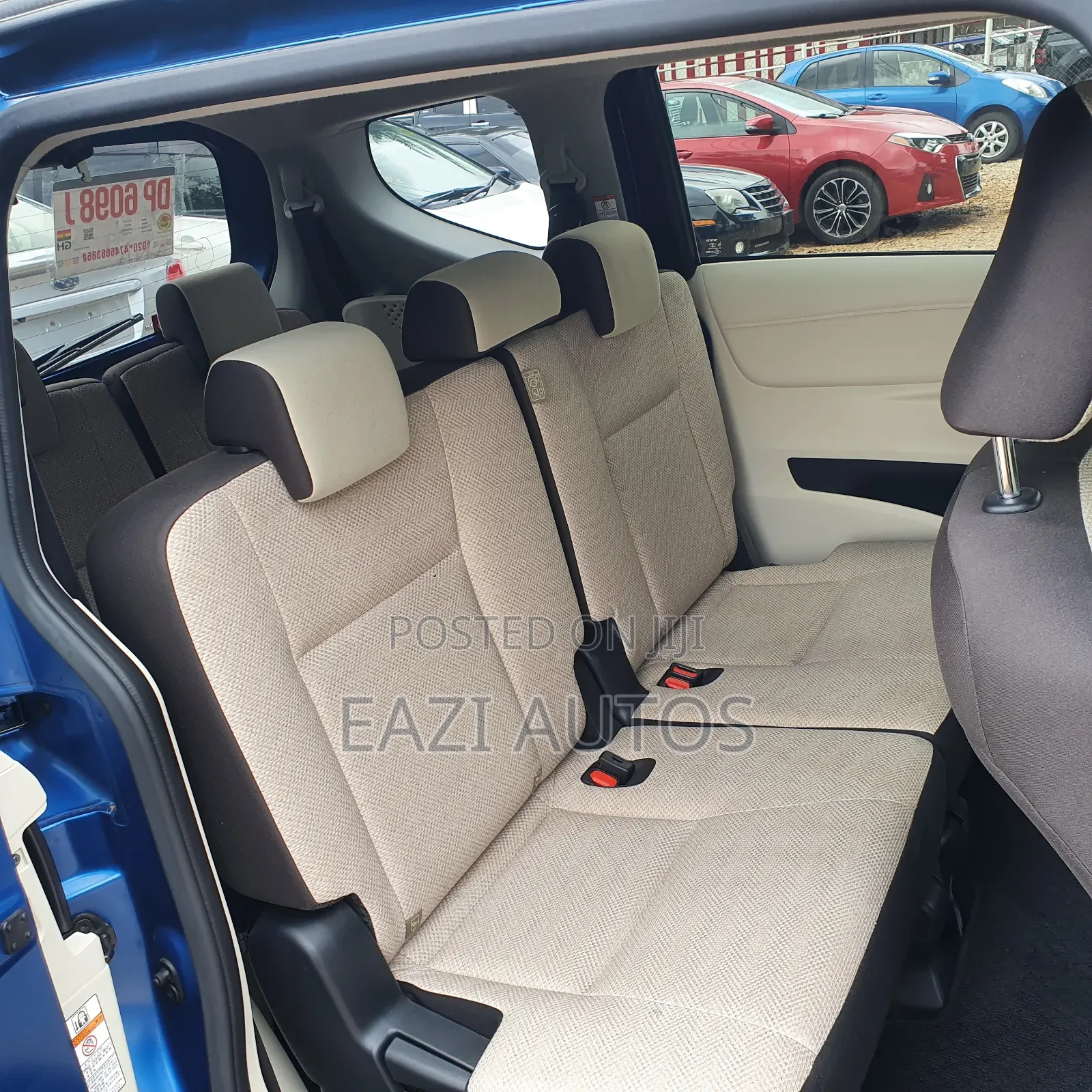 Toyota Sienta 2016 Blue