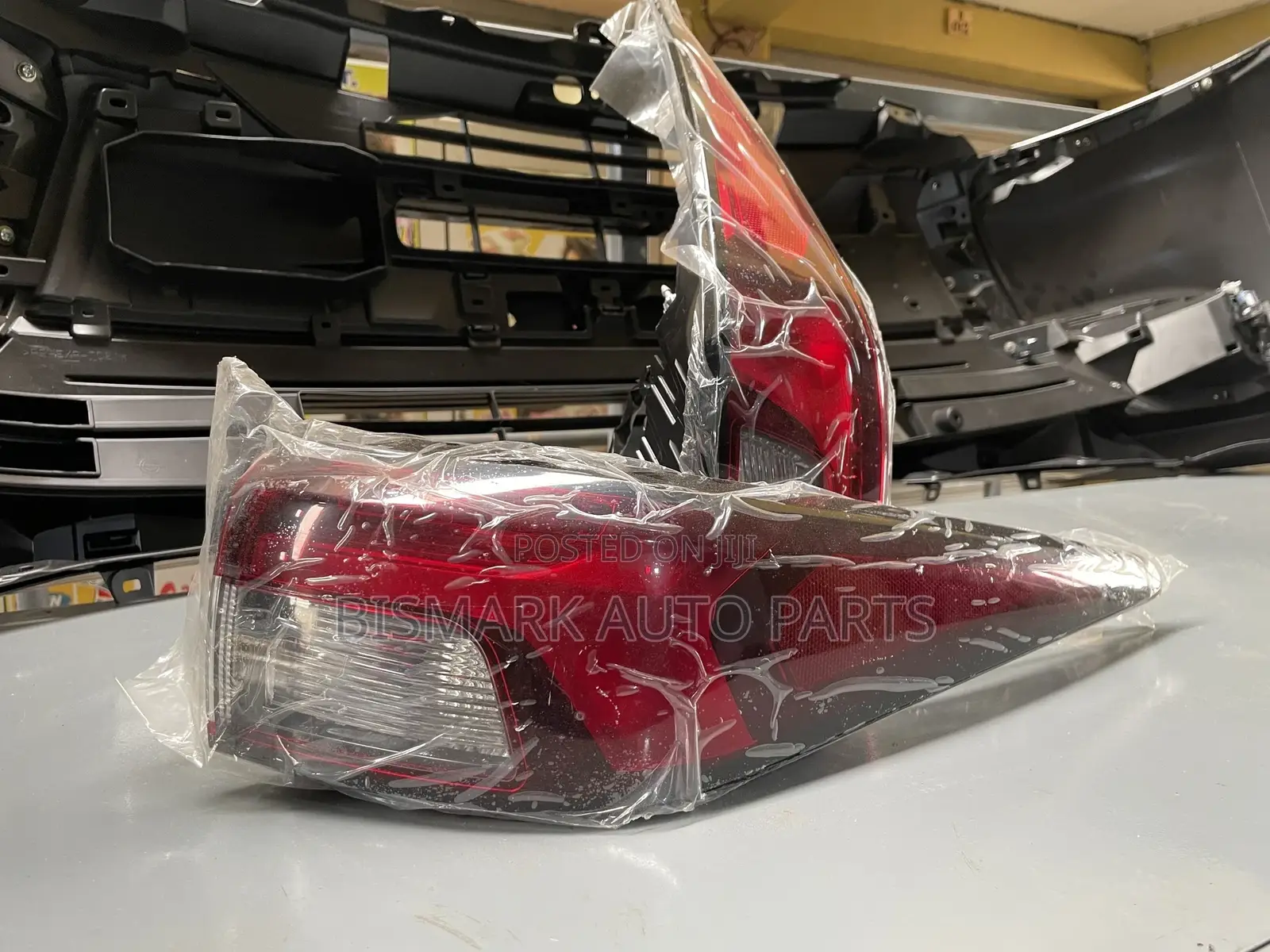 Mitsubishi Outlander 2022-2023-2024 Taillight Pair
