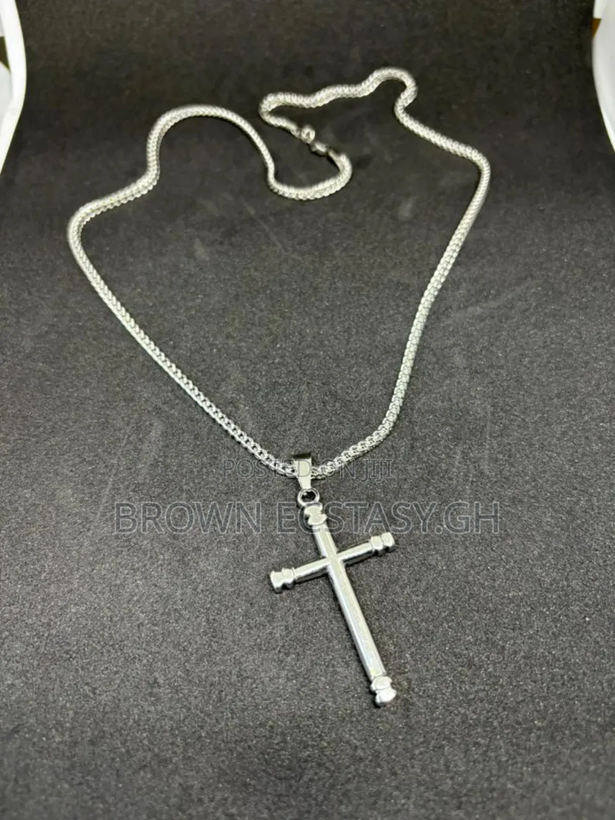 Round Tip Cross Necklace ( Available in Gold or Silver)