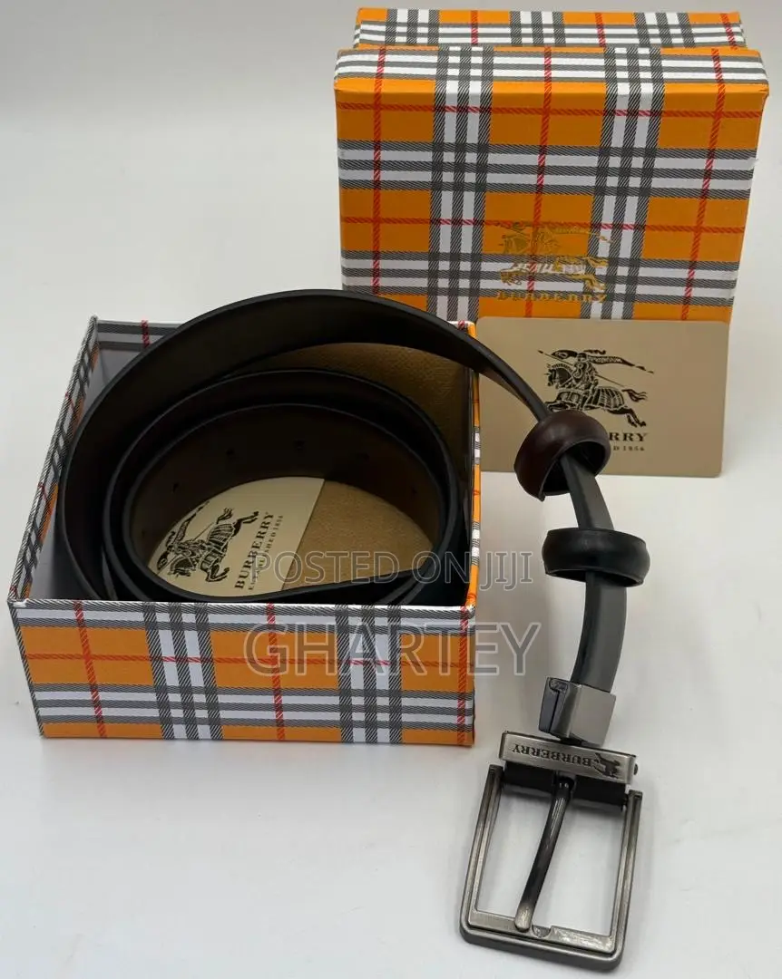 Burberry Reversible Leather Belt - Pin Buckle