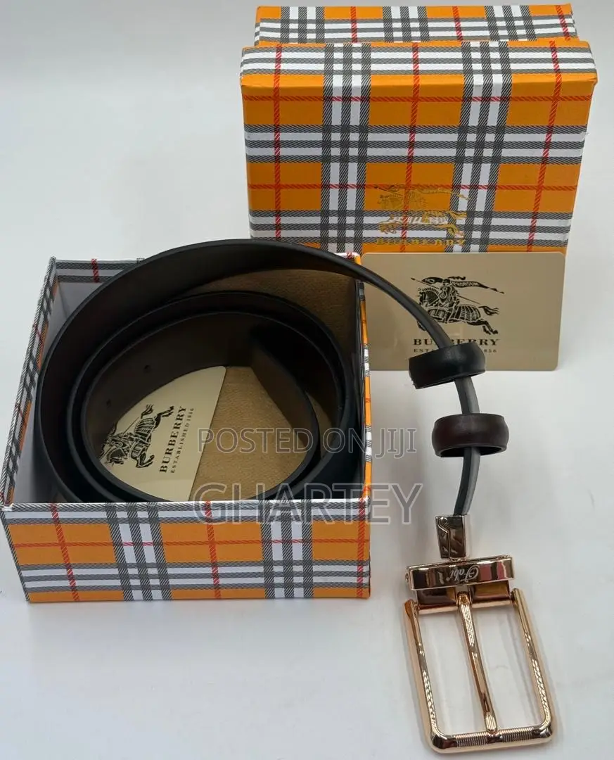 Burberry Reversible Leather Belt - Pin Buckle