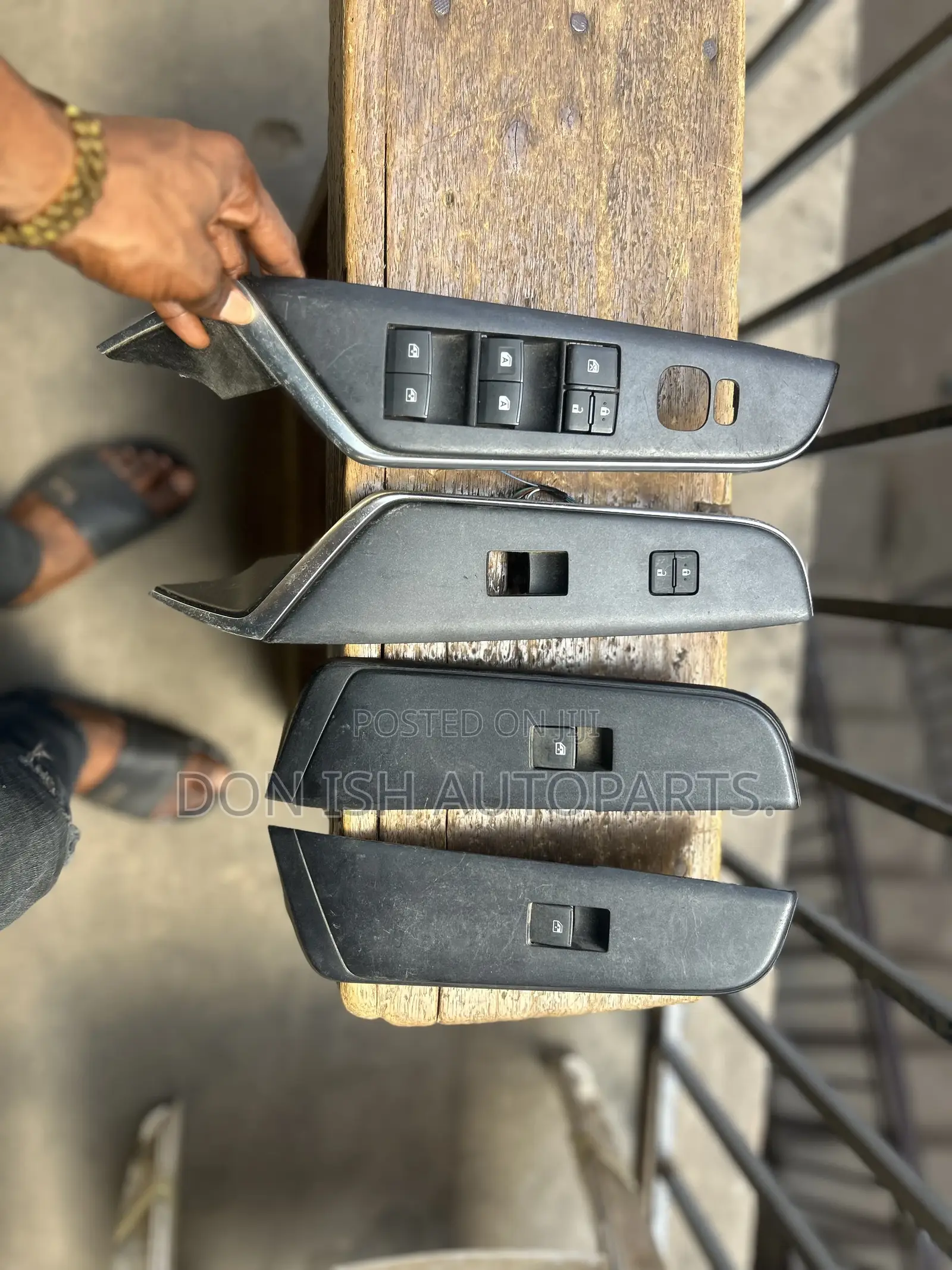 Toyota Camry Power Window Switch.