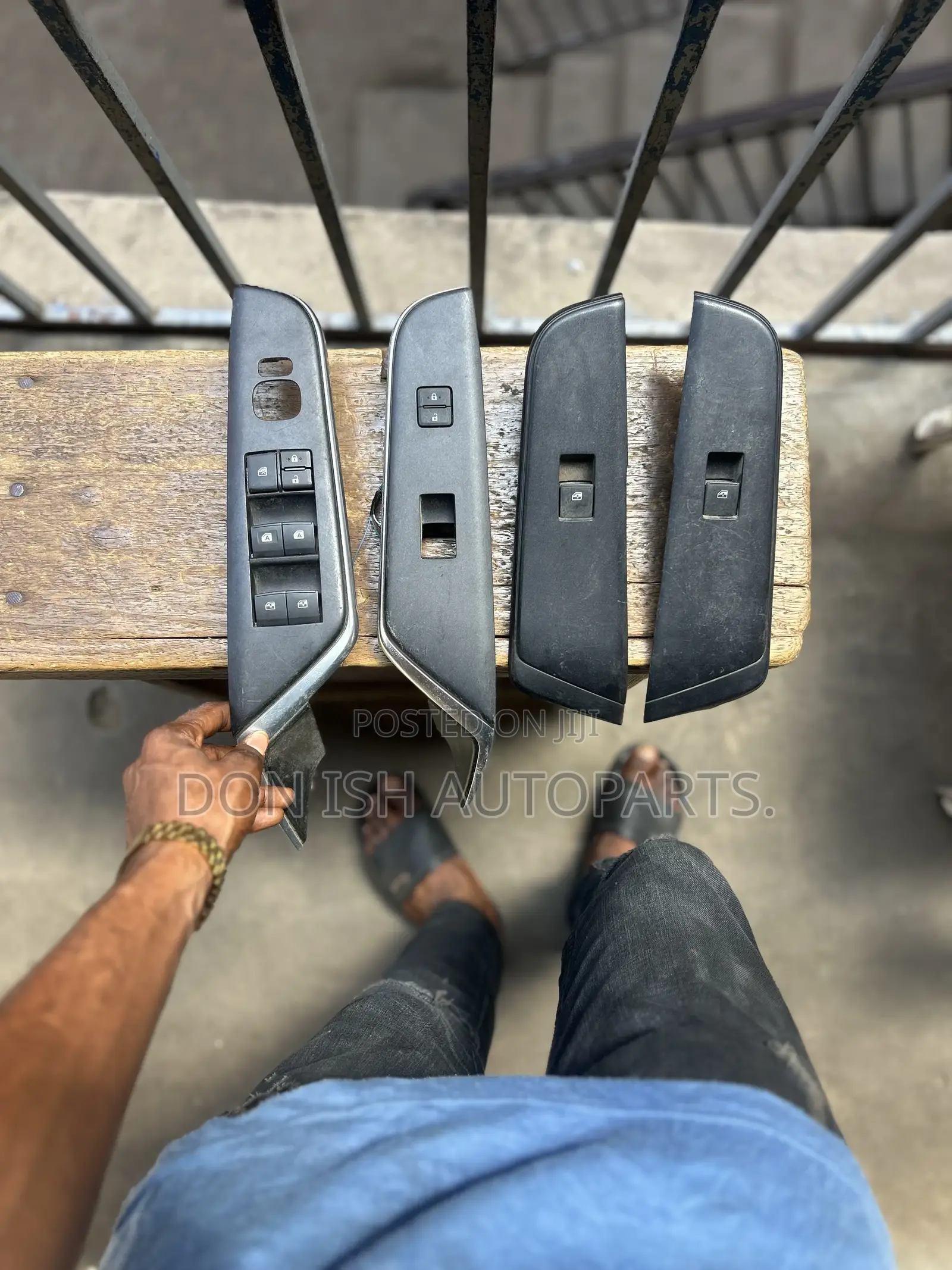 Toyota Camry Power Window Switch.