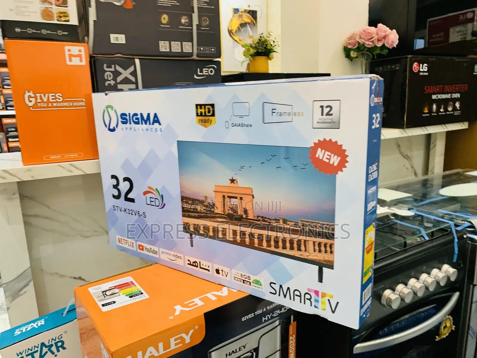 Newly Sealed in Box Sig-K32v6-S Smart Satellite Digital 32”