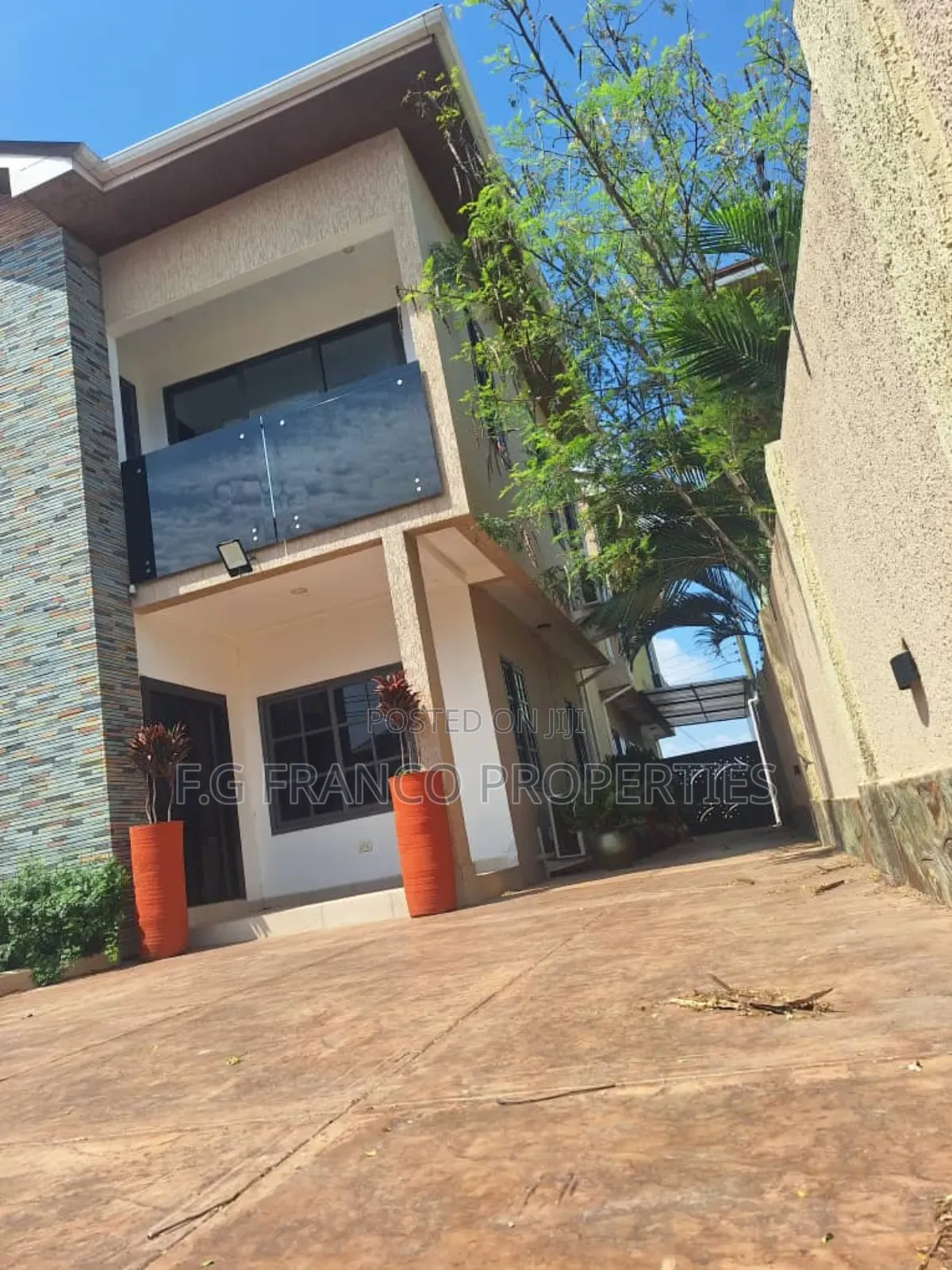 3bdrm House in Kg Franco Properties, Spintex for rent