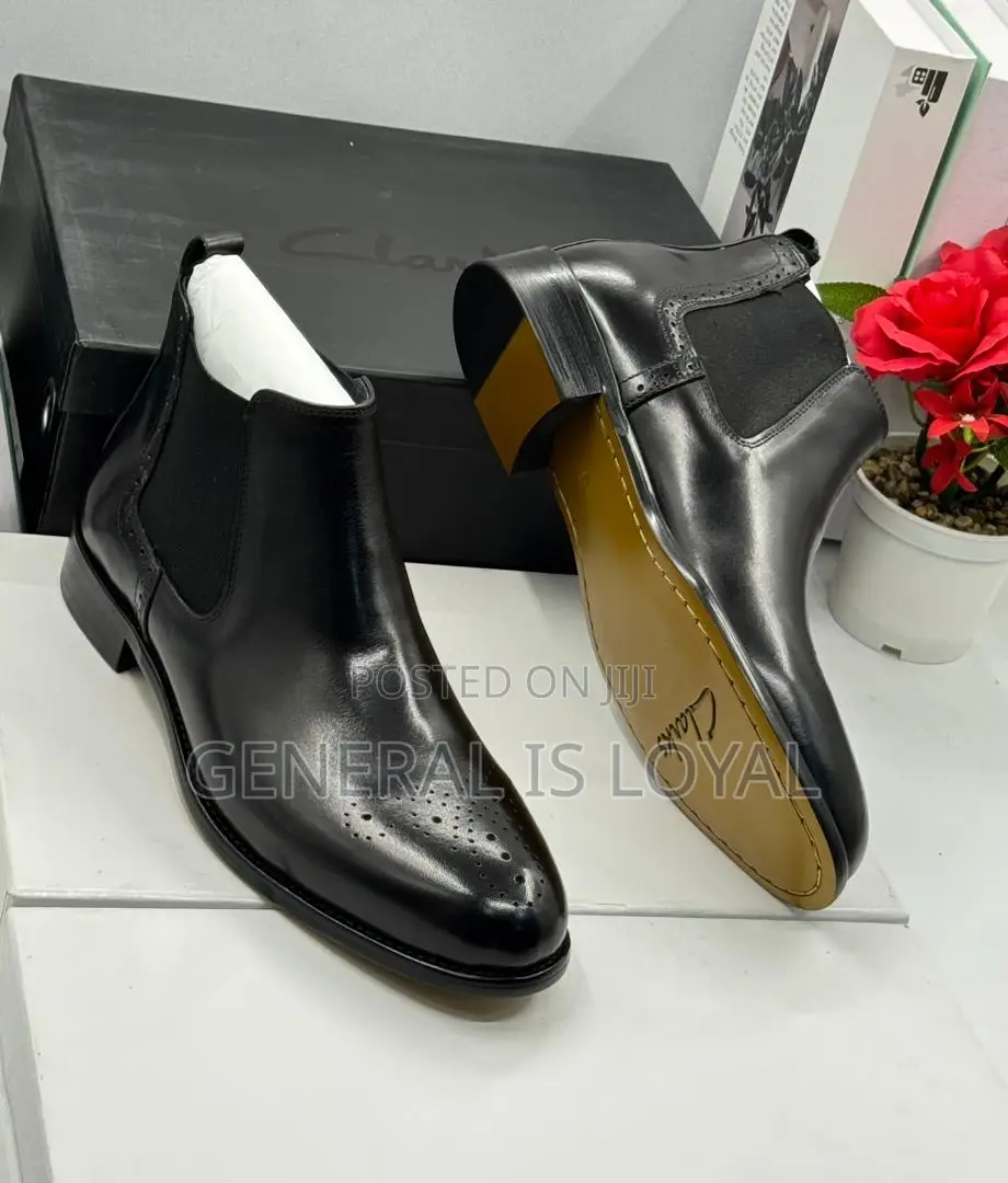 Clarks Black Stretch / Elastic Boot