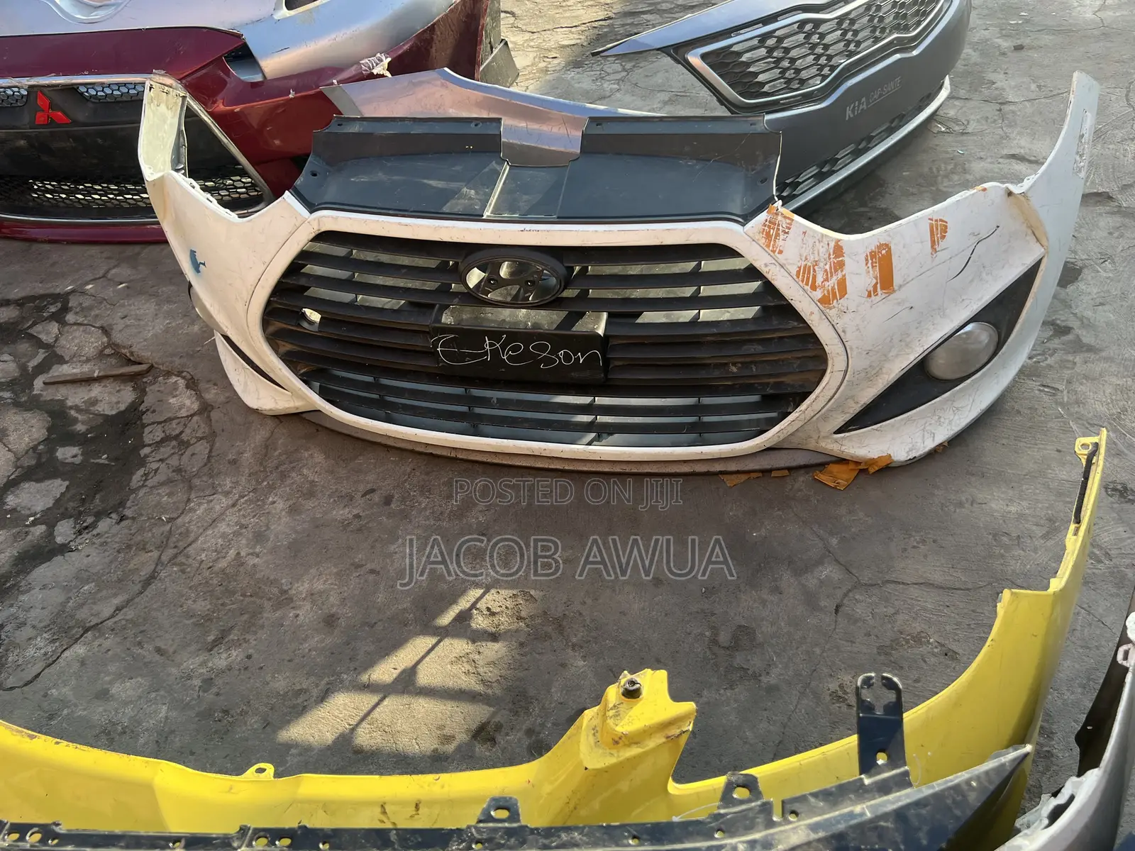 2013 Hyundai Veloster Front Bumper Complete Available