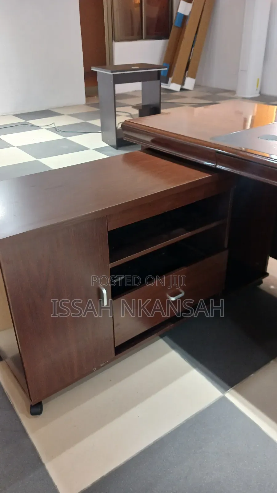 1.6 Meters Executive Office Desk