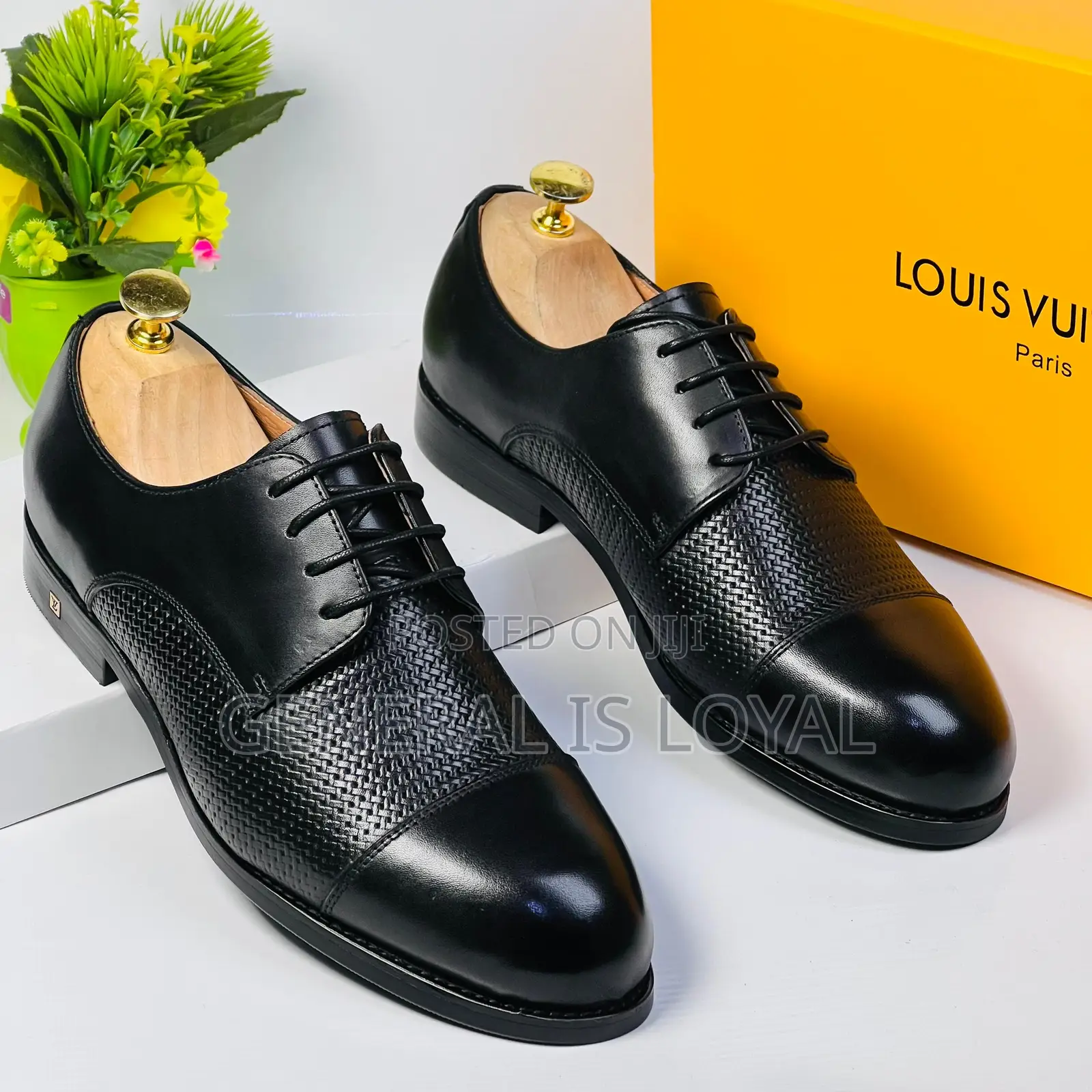 Louis Vuitton Lace Up Men’S Shoes