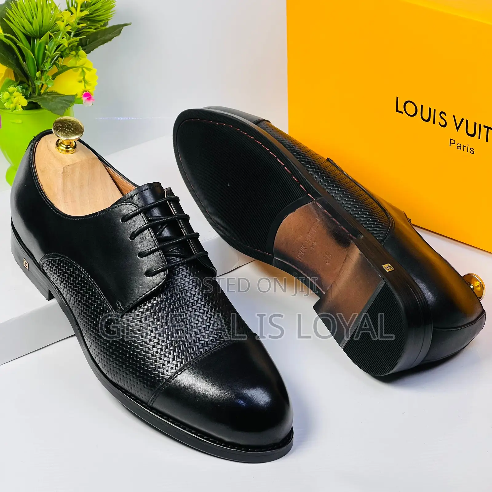 Louis Vuitton Lace Up Men’S Shoes